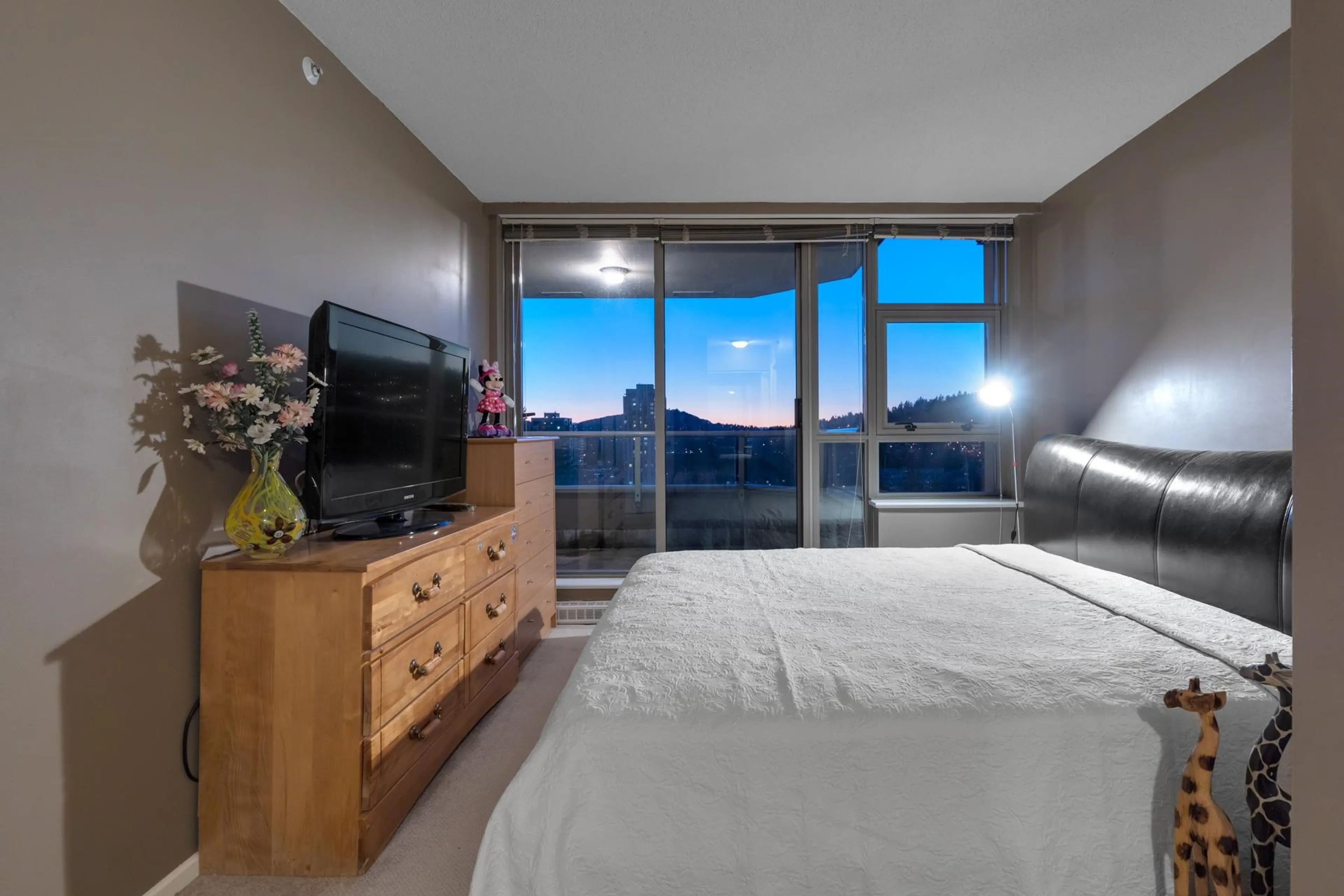 Property at #1502 3070 GUILDFORD WAY, Coquitlam, BC