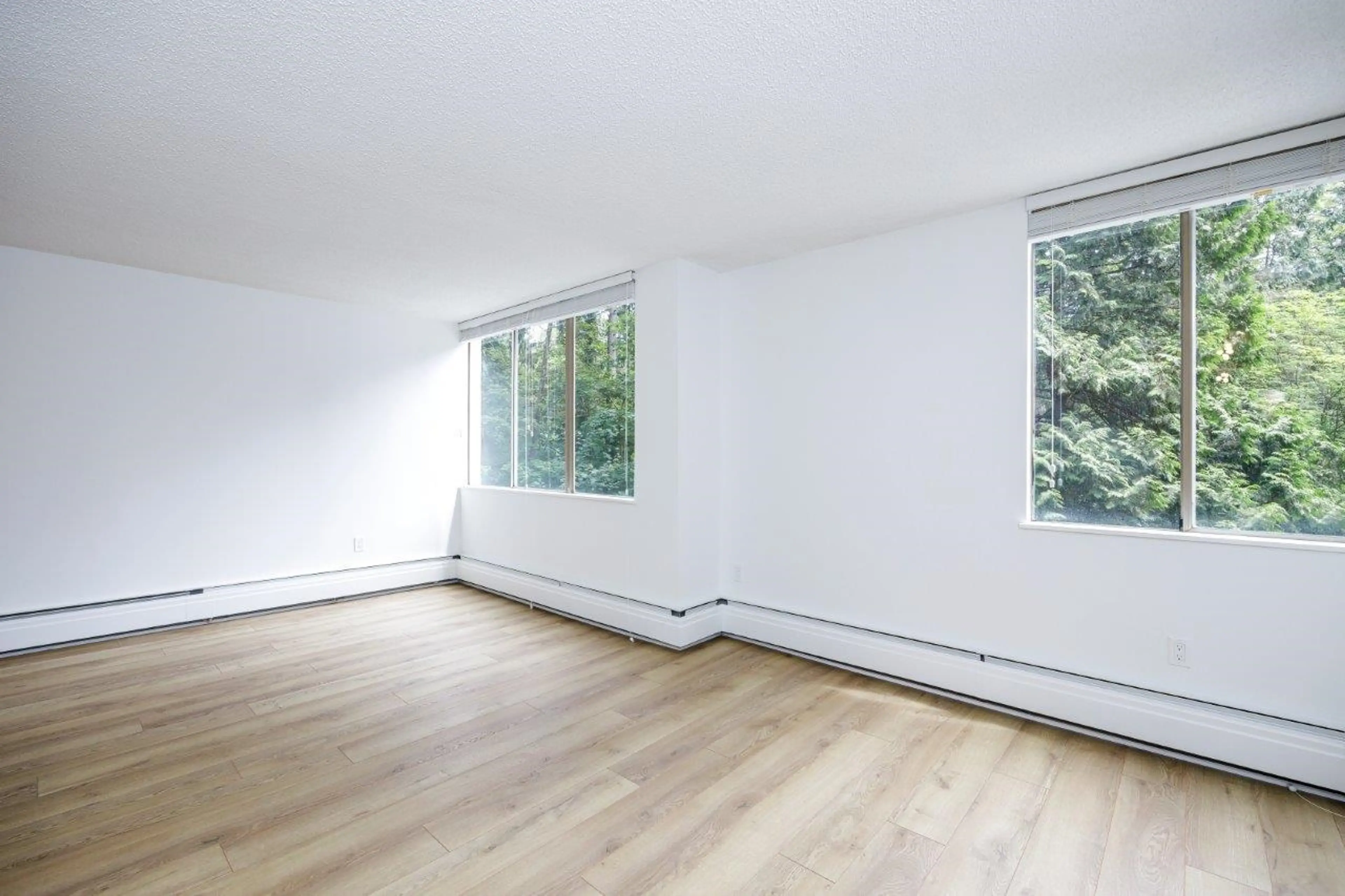 Property at #304 2008 FULLERTON AVENUE, North Vancouver, BC