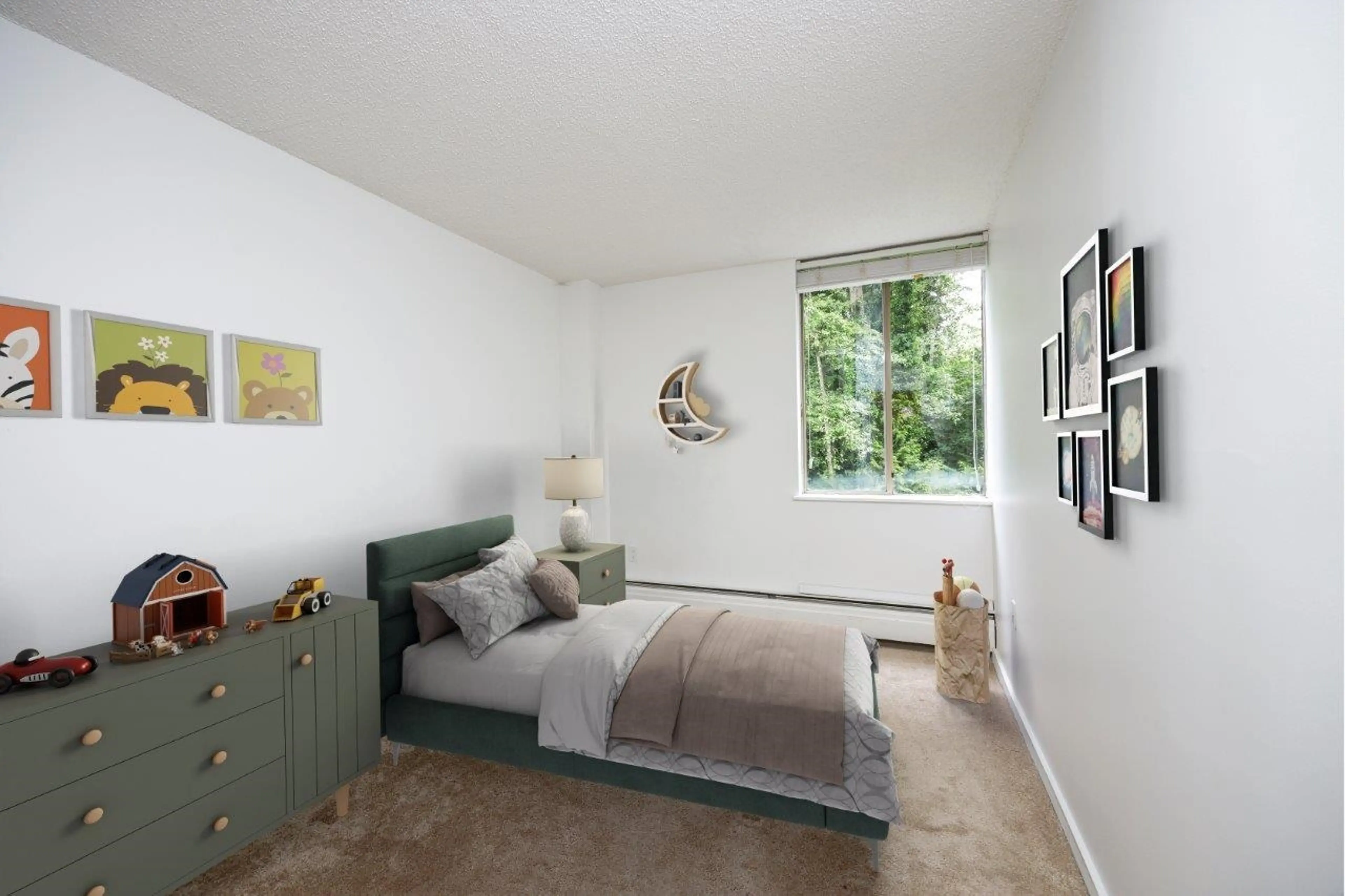 Property at #304 2008 FULLERTON AVENUE, North Vancouver, BC