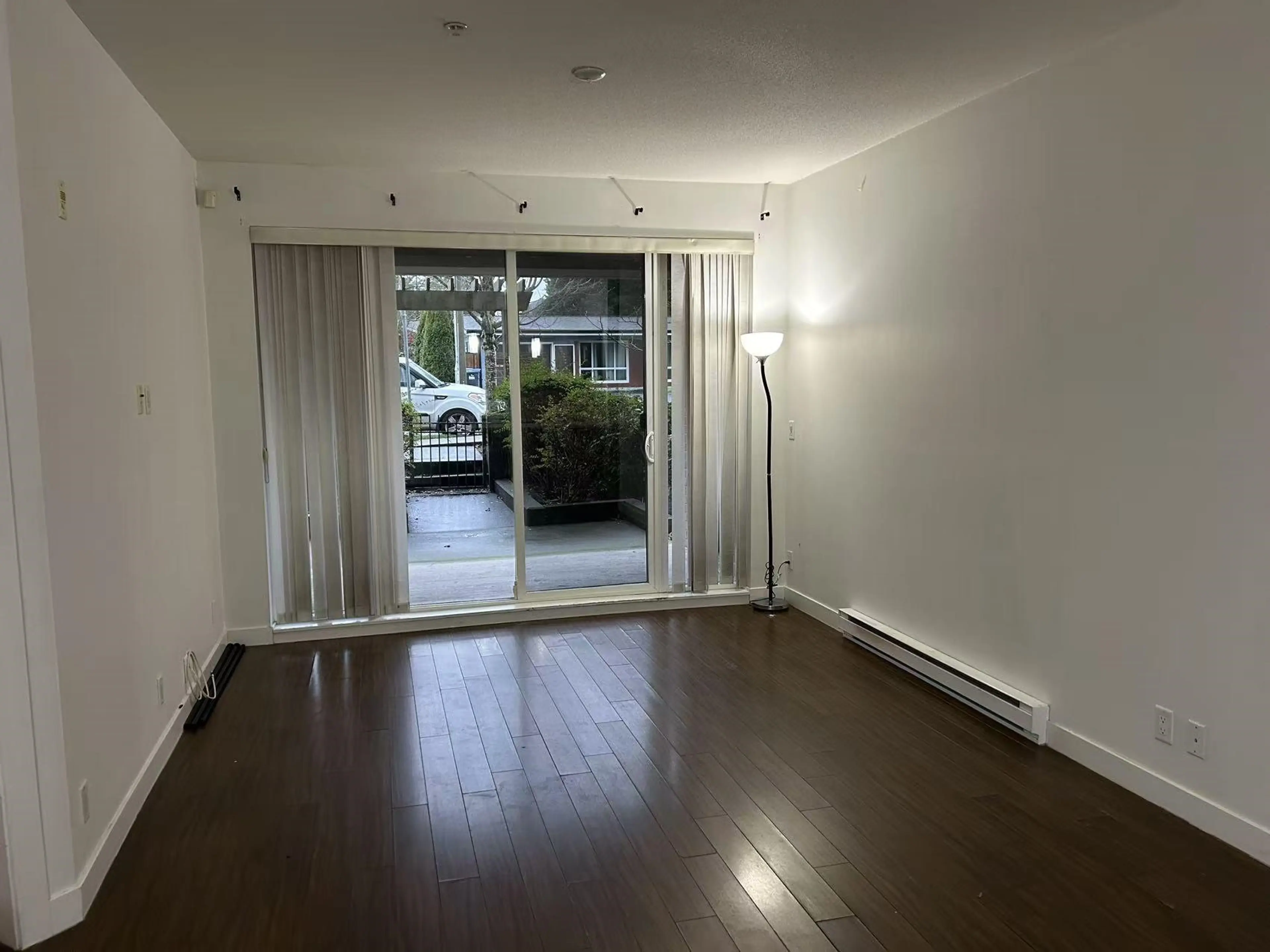 Property at #111 33545 RAINBOW AVENUE, Abbotsford, BC