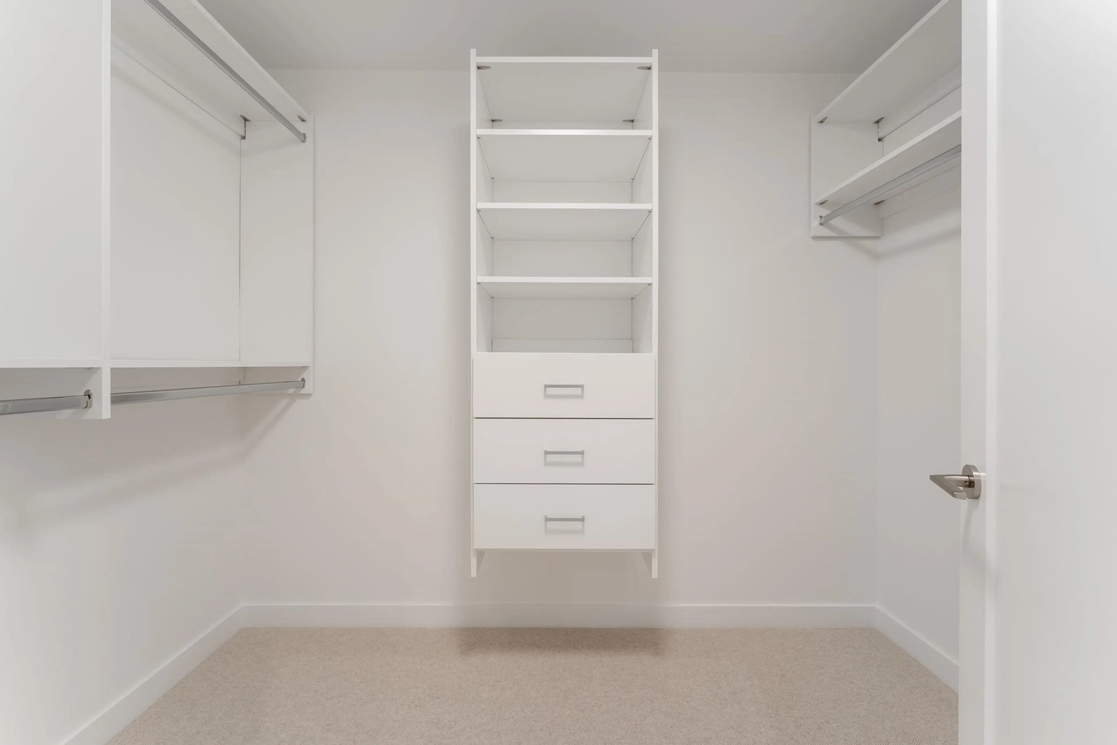 Property at 6445 HARROW AVENUE, Tsawwassen, BC