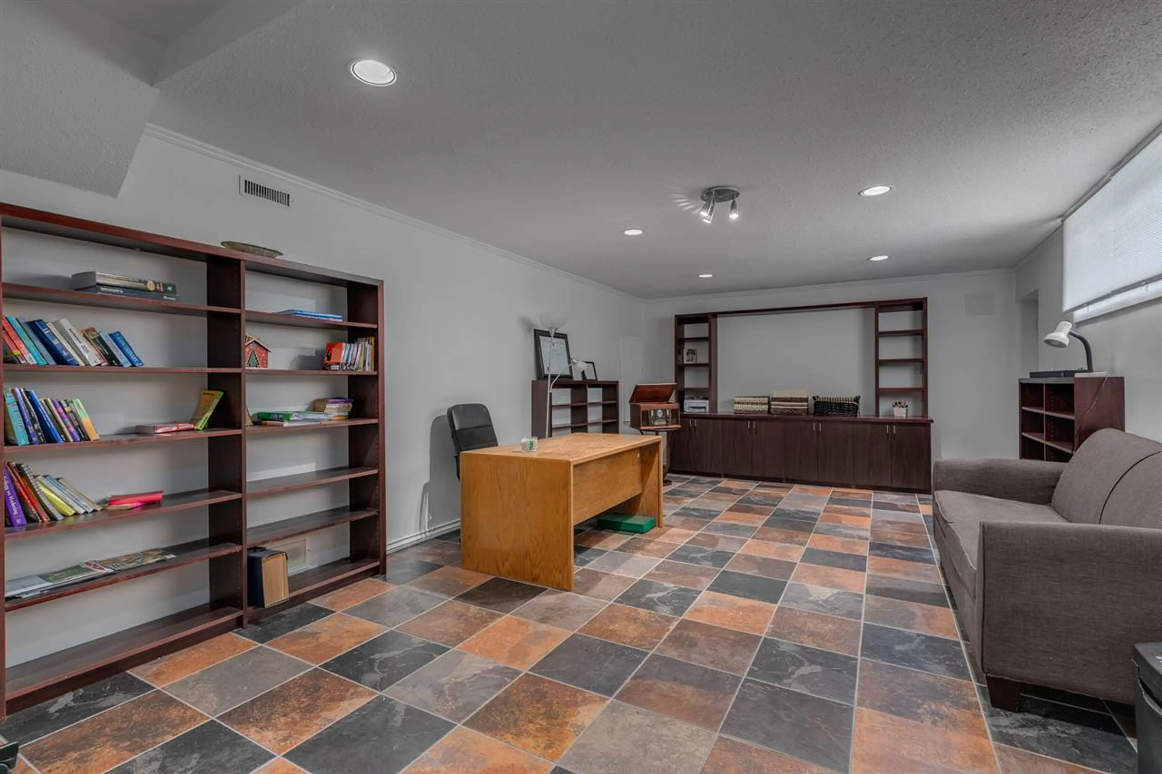 Property at 1565 VINSON CREEK ROAD, West Vancouver, BC