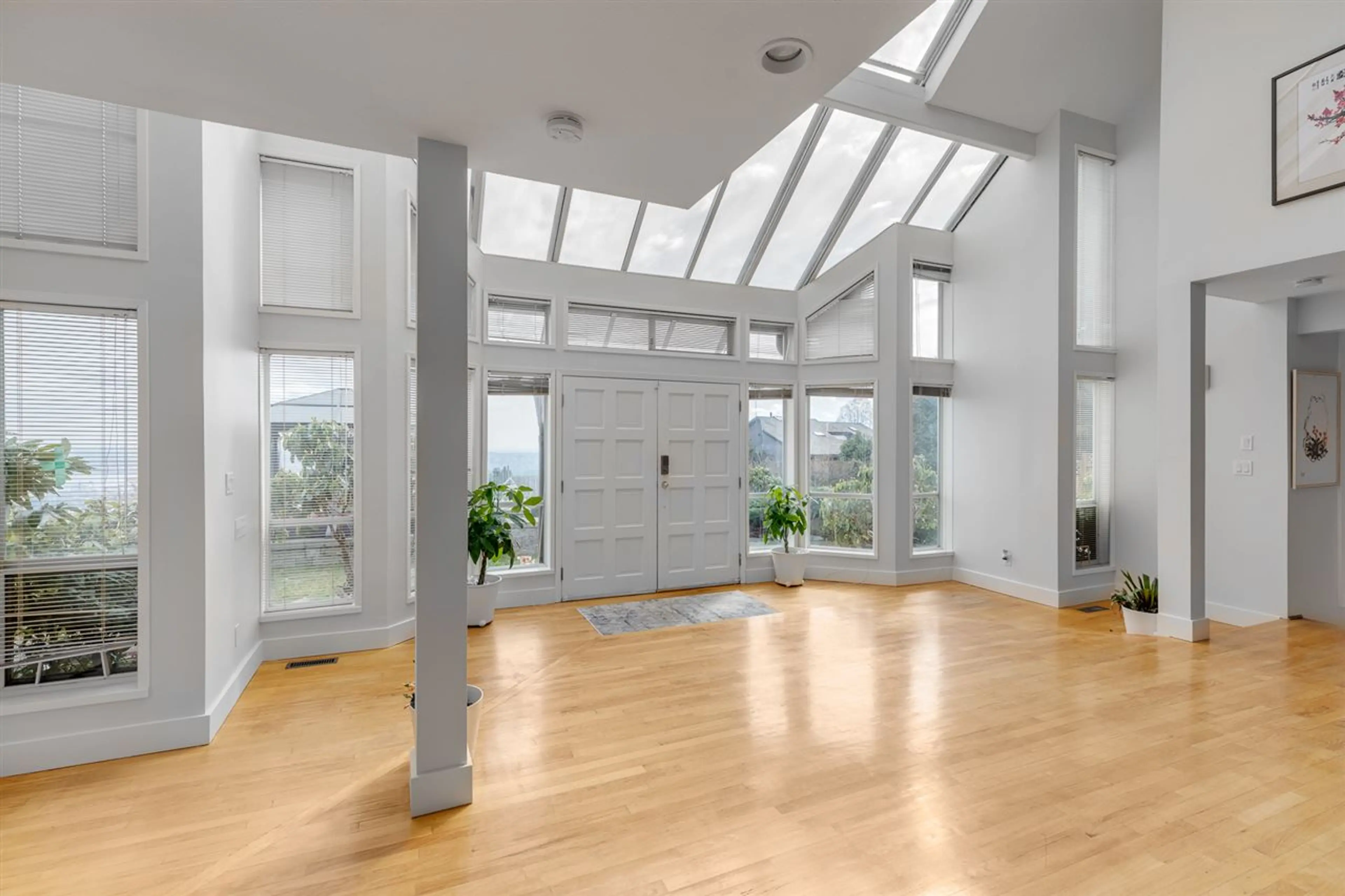 Property at 1565 VINSON CREEK ROAD, West Vancouver, BC