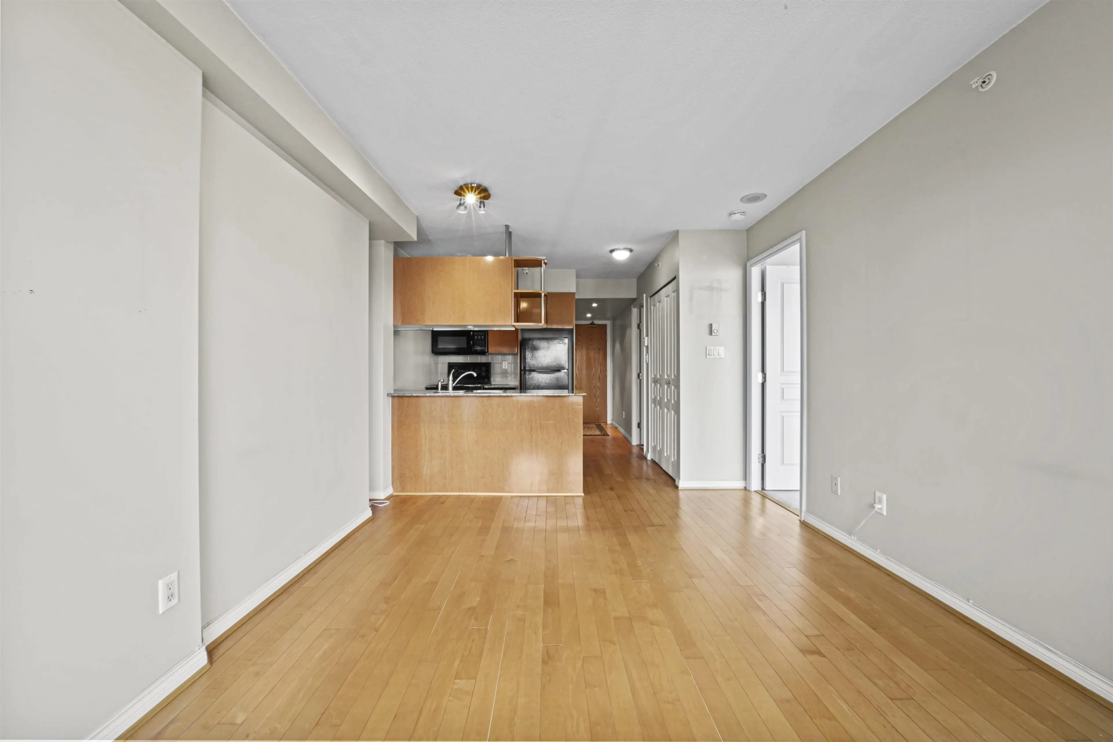 Property at #1804 1189 HOWE STREET, Vancouver, BC