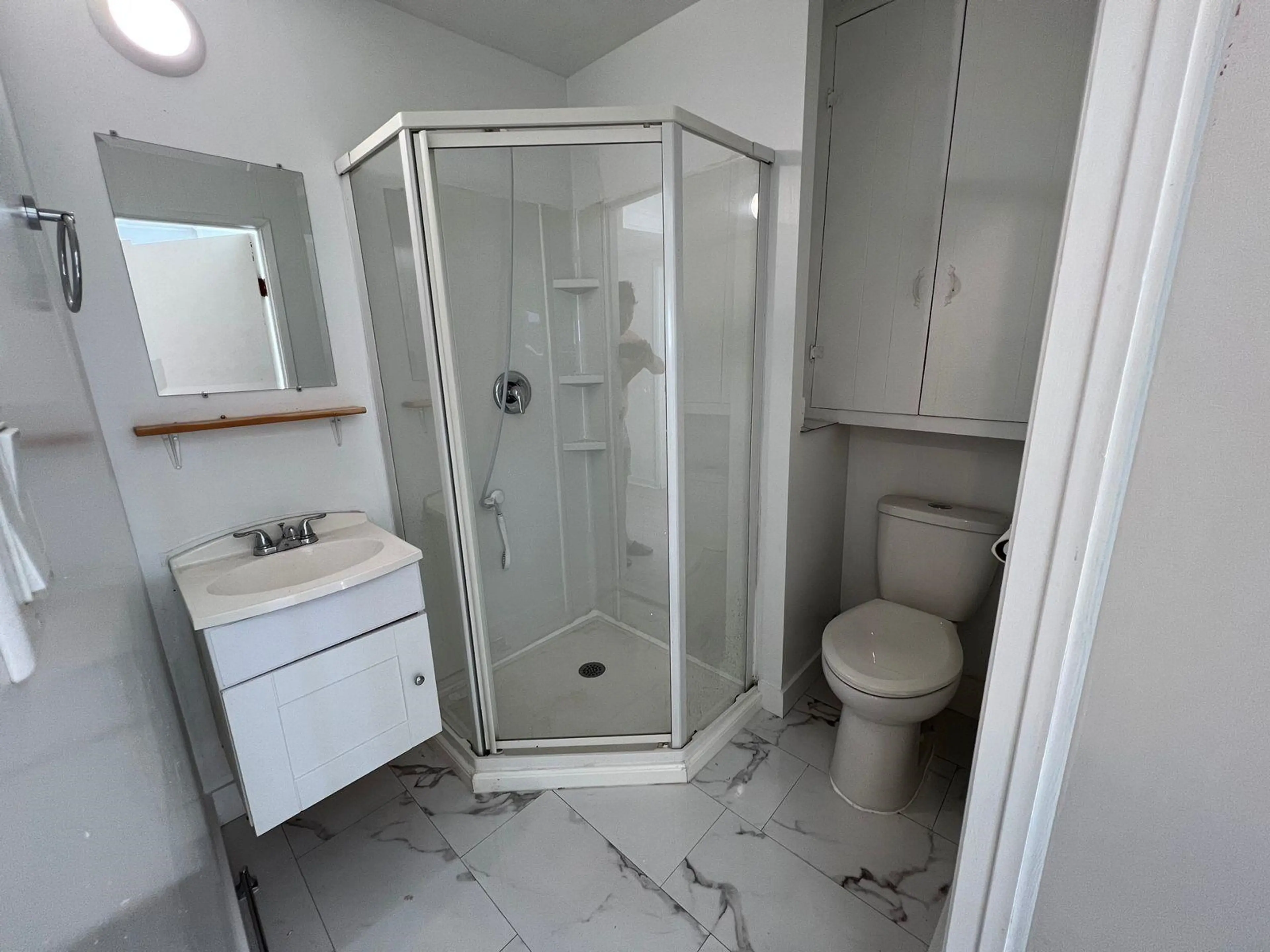 Property at 560 SPRINGER AVENUE, Burnaby, BC