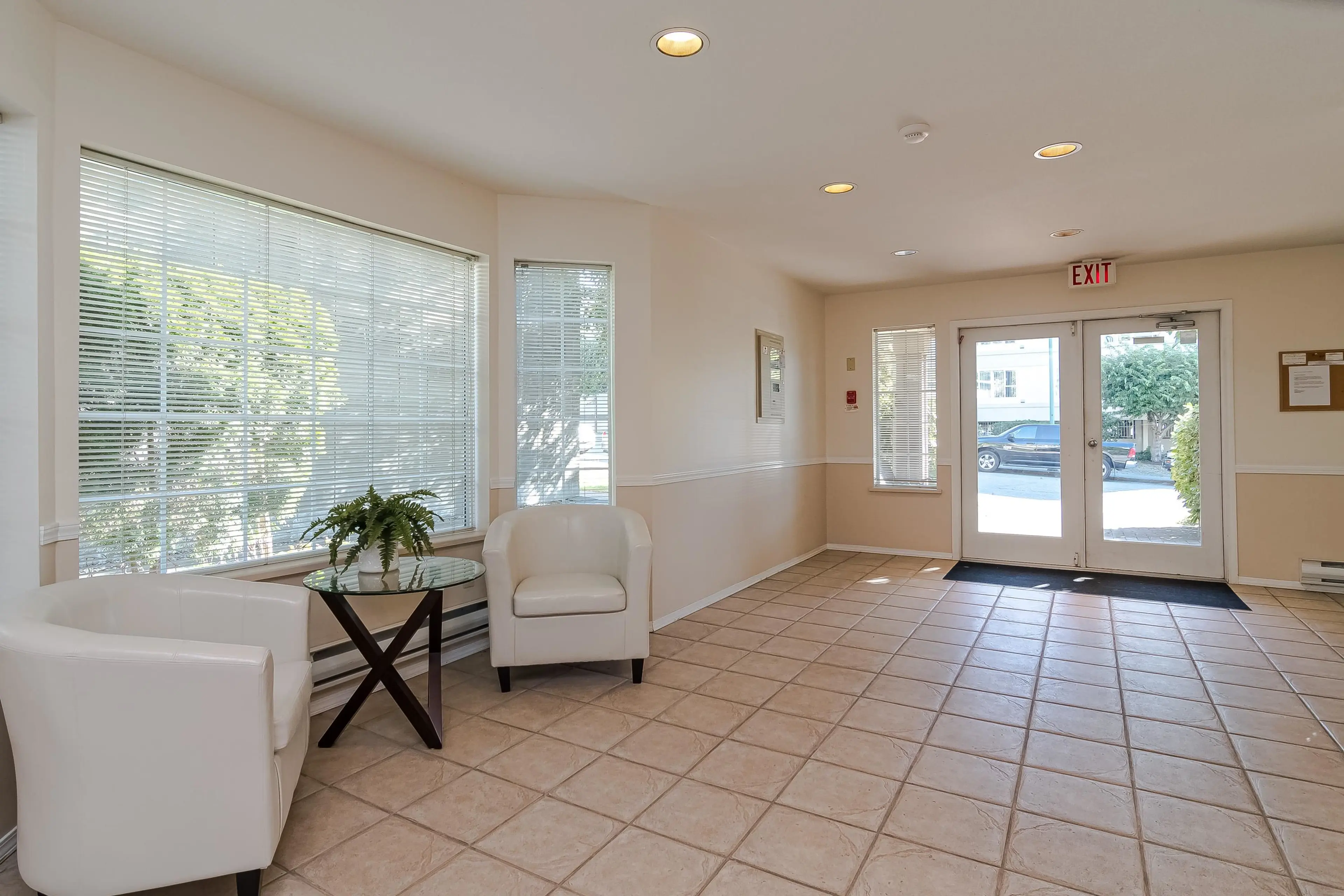 Property at #204 1369 GEORGE STREET, White Rock, BC