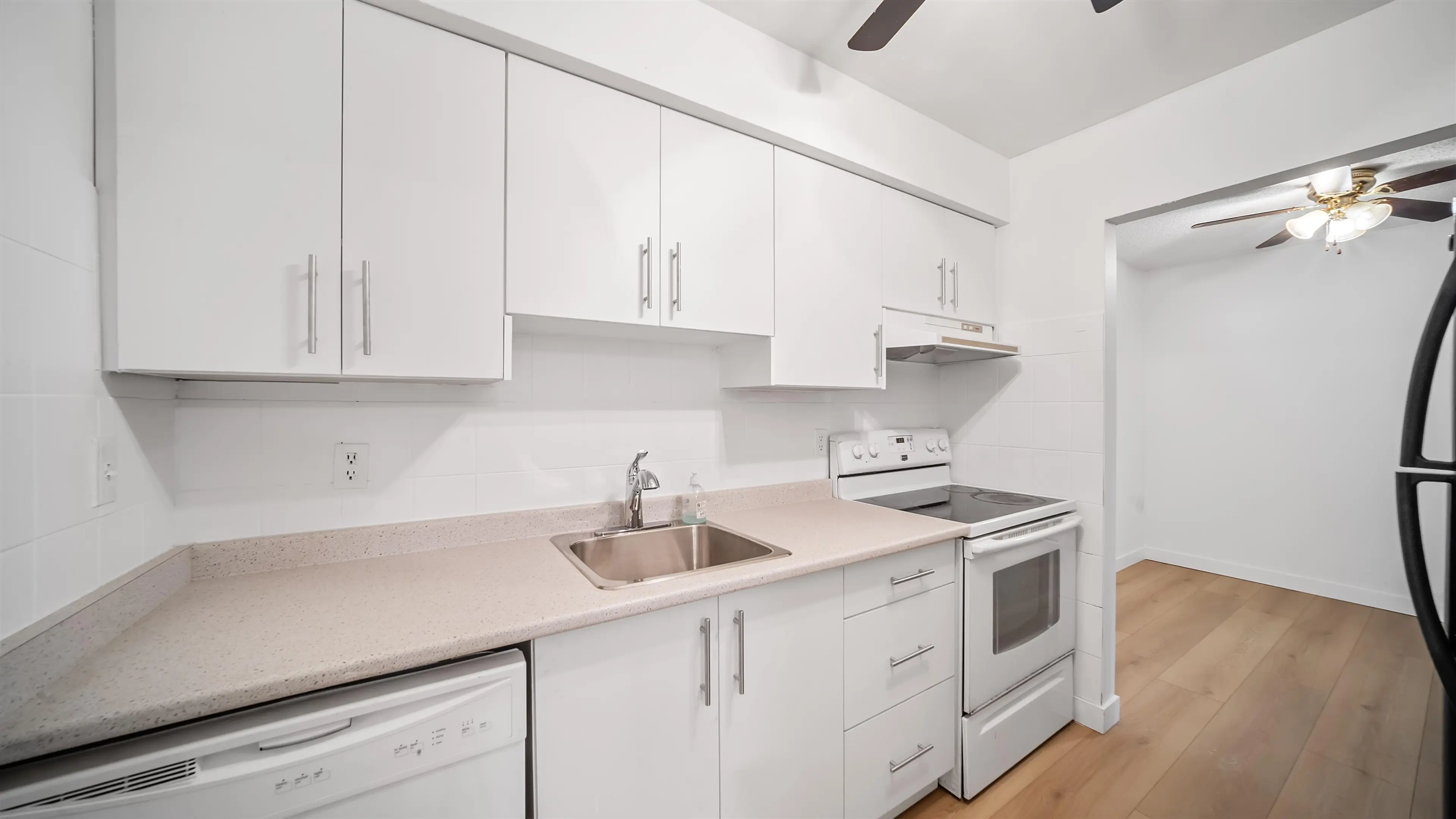 Property at #916 10620 150 STREET, Surrey, BC