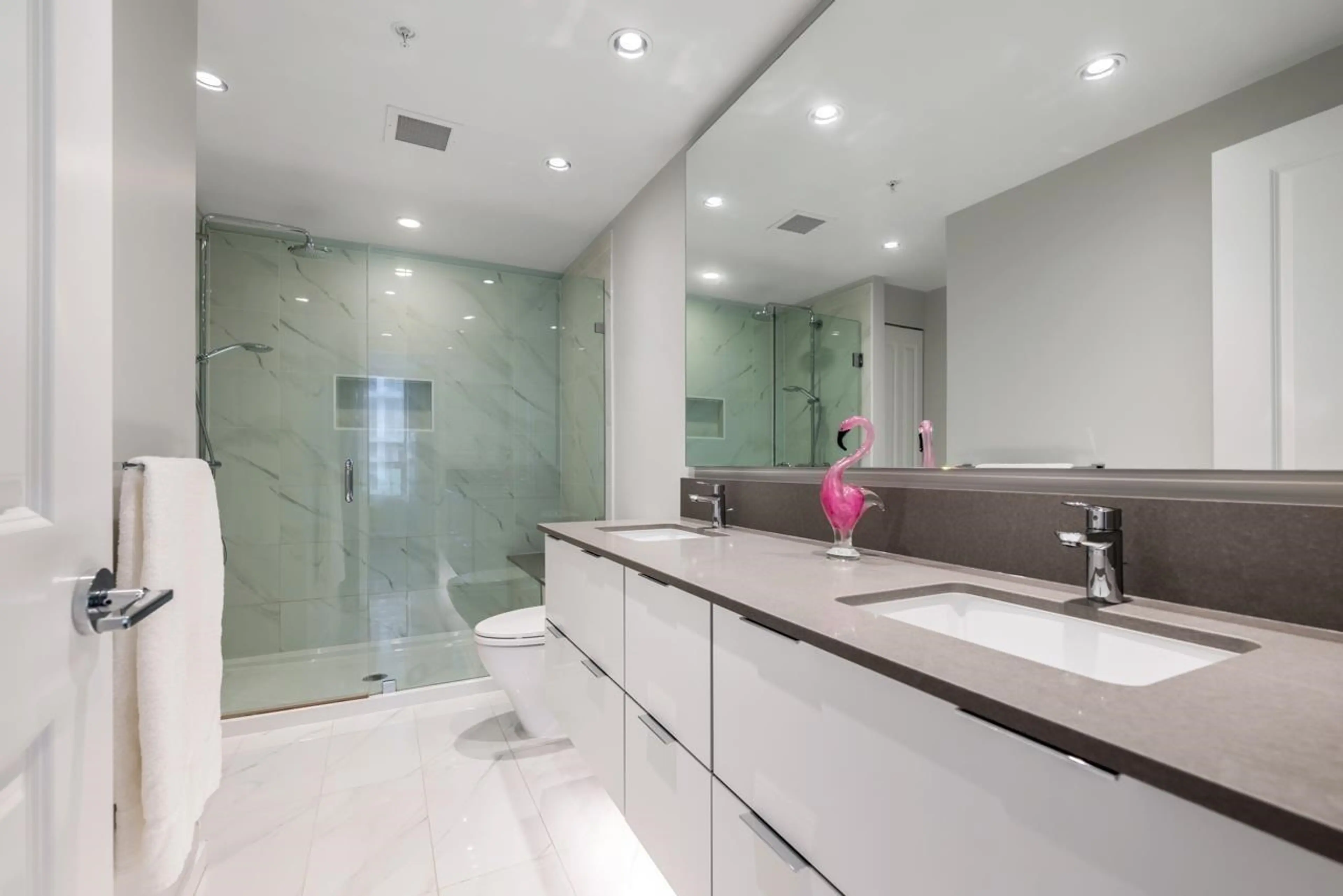 Property at #1608 6638 DUNBLANE AVENUE, Burnaby, BC