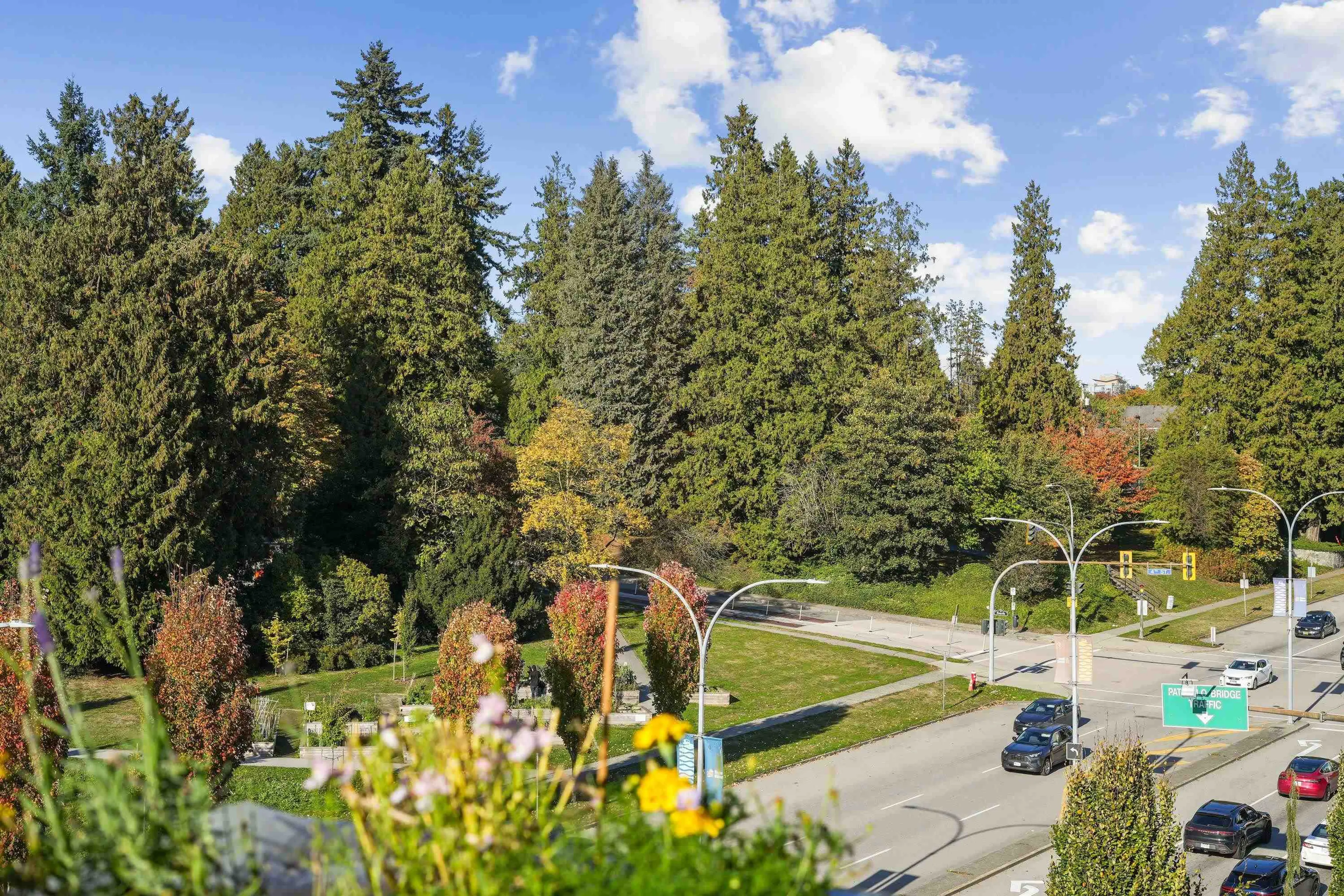 Property at #607 500 ROYAL AVENUE, New Westminster, BC