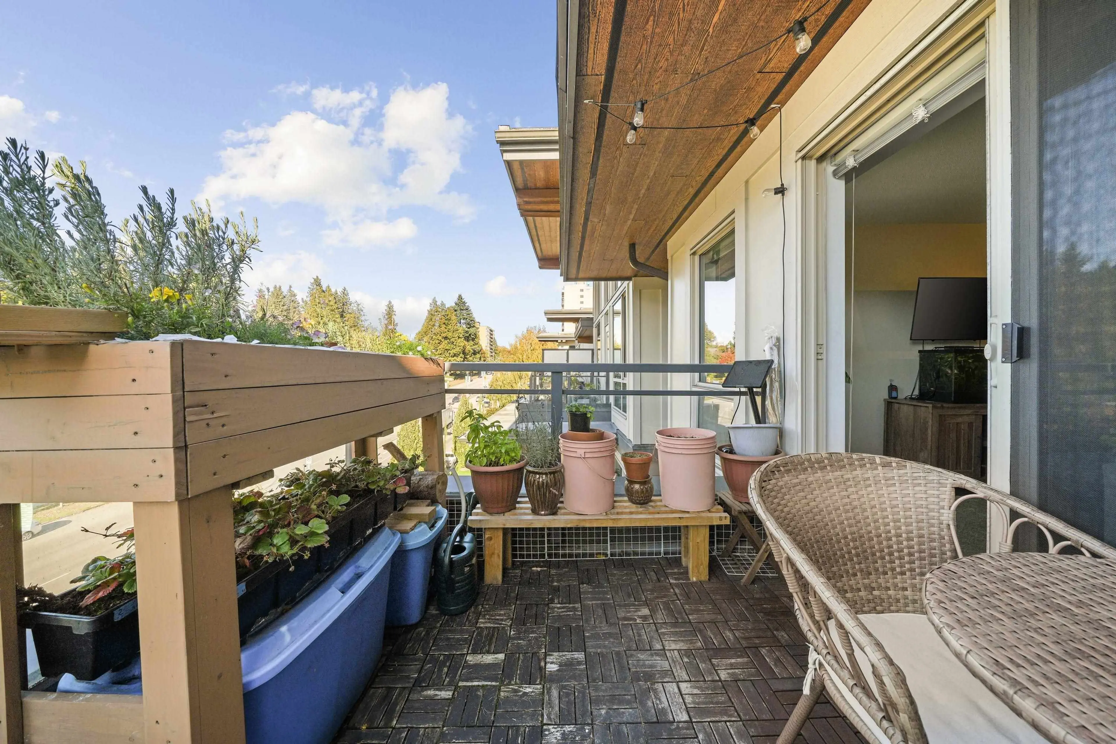 Property at #607 500 ROYAL AVENUE, New Westminster, BC