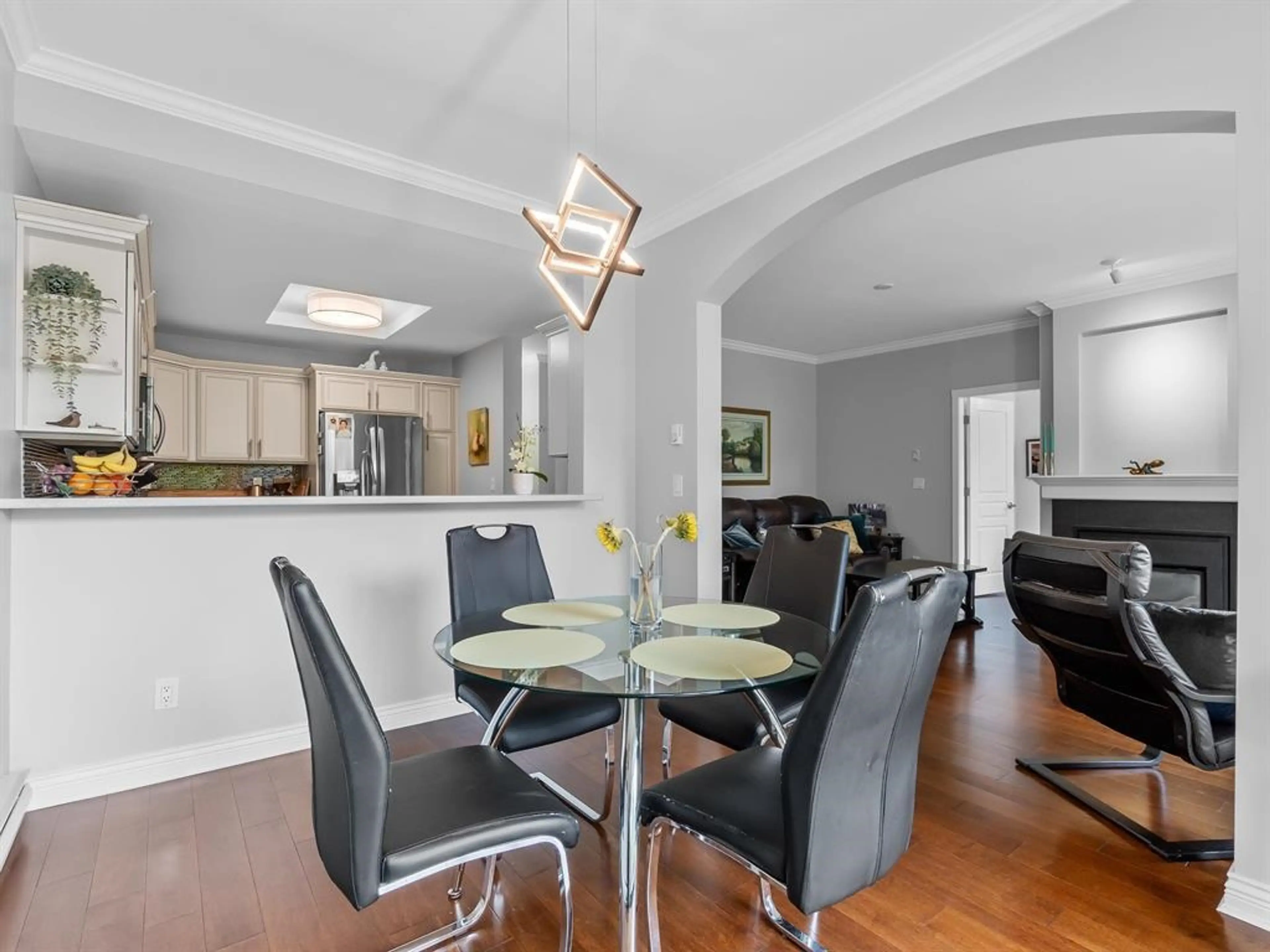 Property at #201 1725 MARTIN DRIVE, Surrey, BC