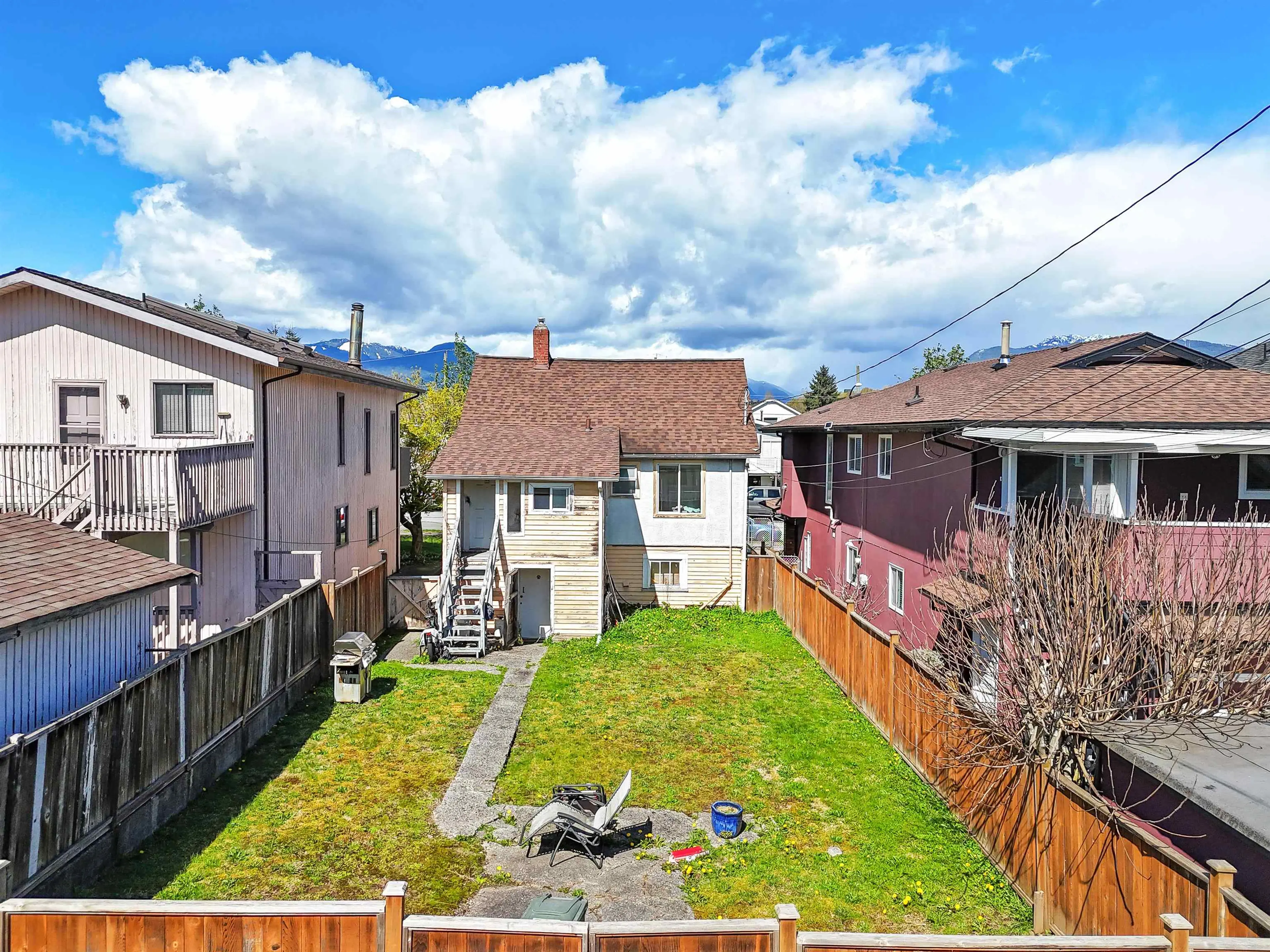 Property at 3318 WILLIAM STREET, Vancouver, BC