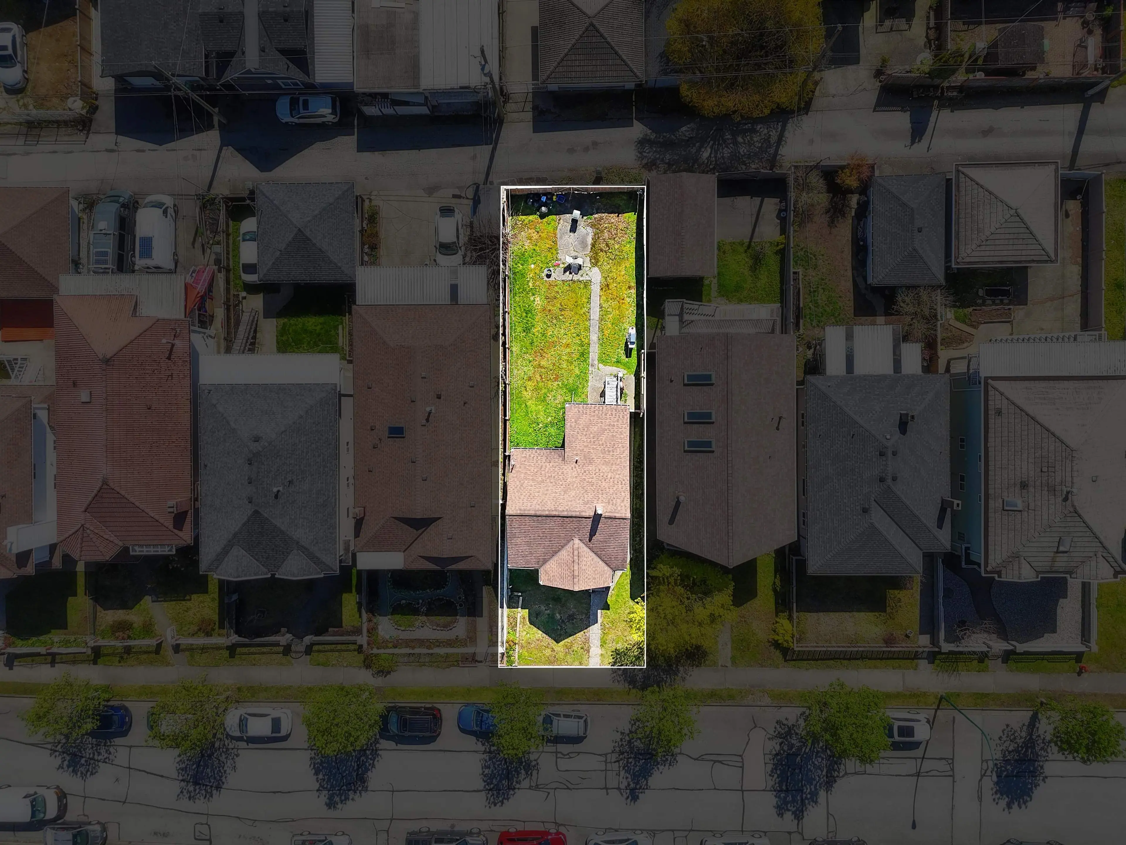 Property at 3318 WILLIAM STREET, Vancouver, BC