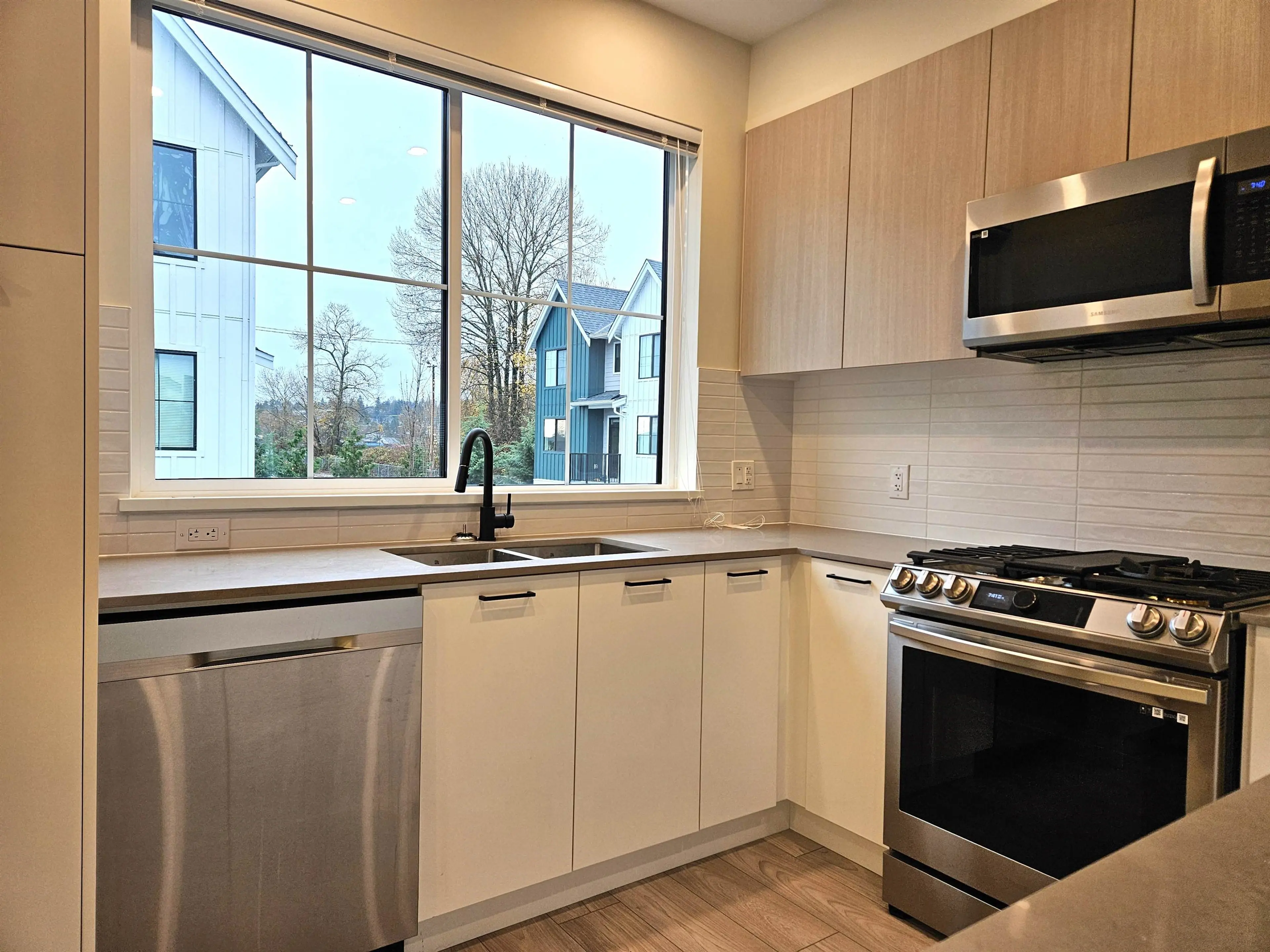 Property at #139 488 FURNESS STREET, New Westminster, BC