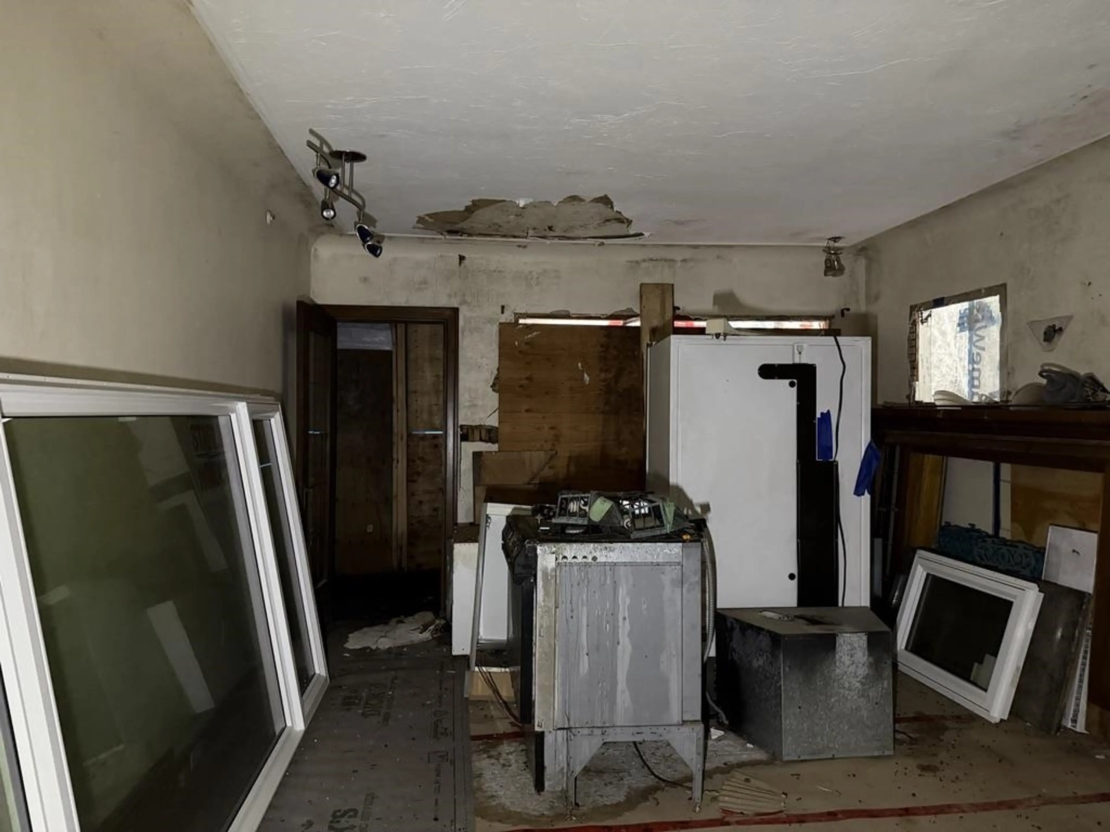 Property at 4538 W 12TH AVENUE, Vancouver, BC