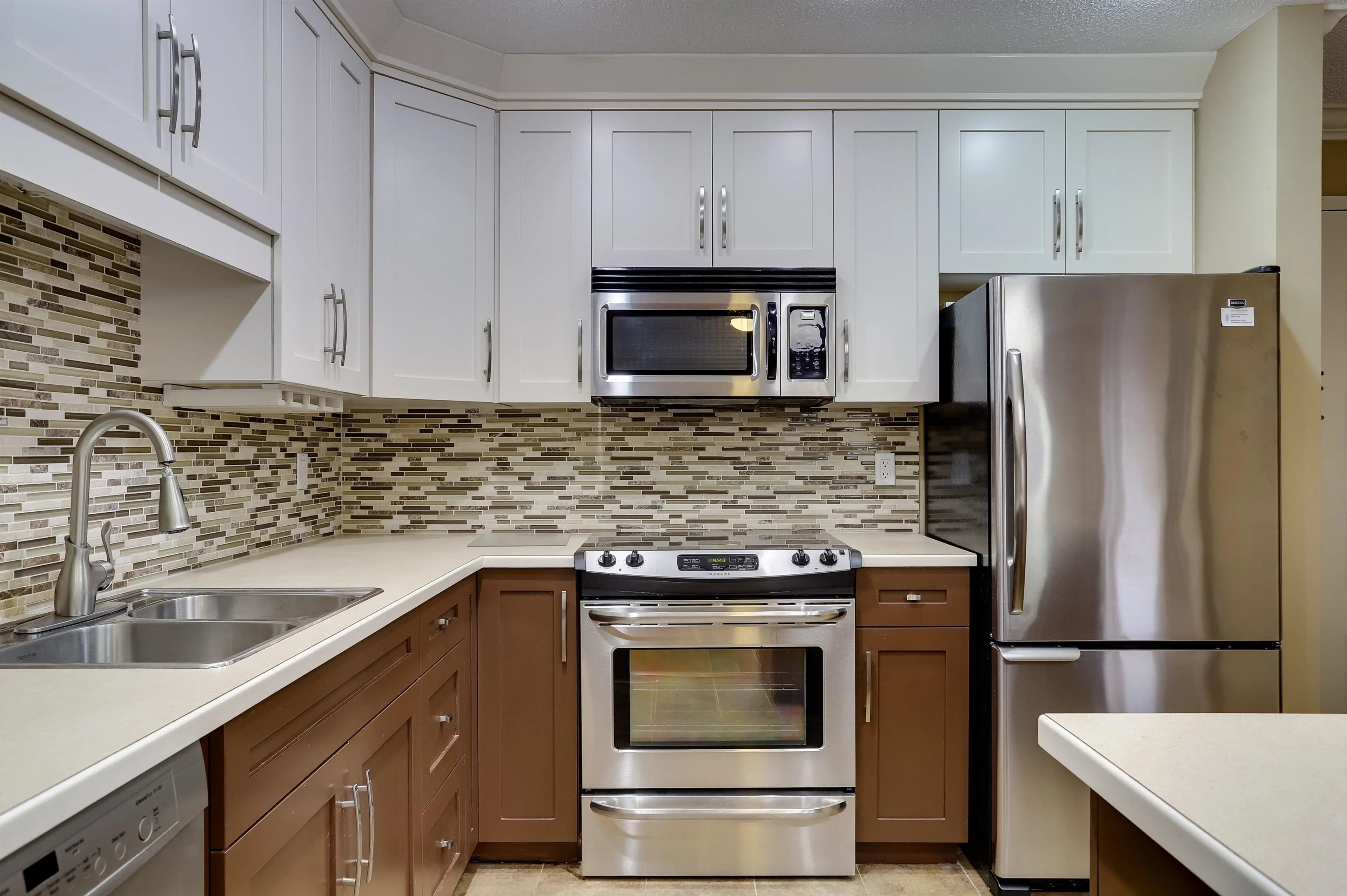 Property at #208 1521 BLACKWOOD STREET, White Rock, BC