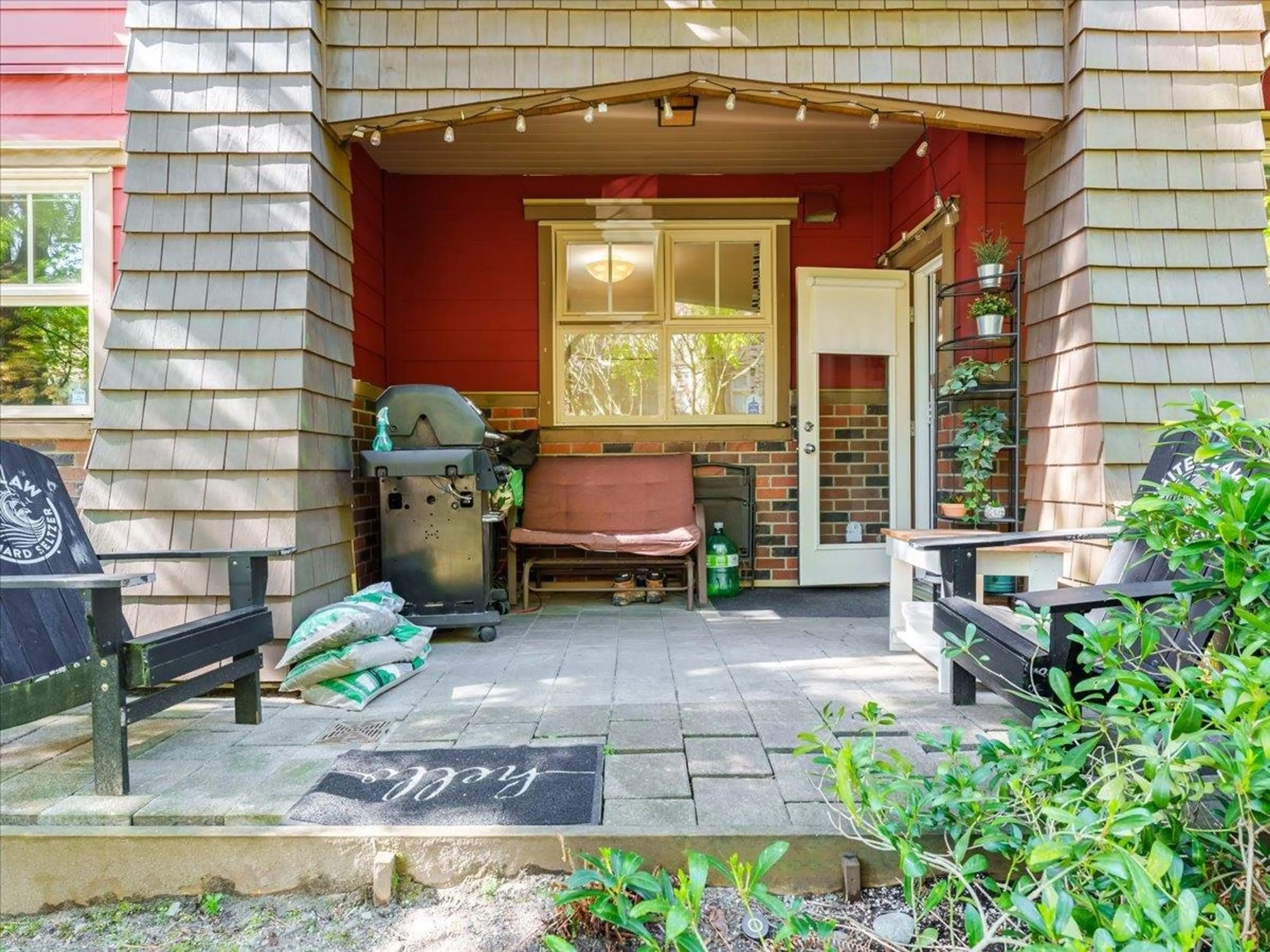 Property at #107 675 PARK CRESCENT, New Westminster, BC