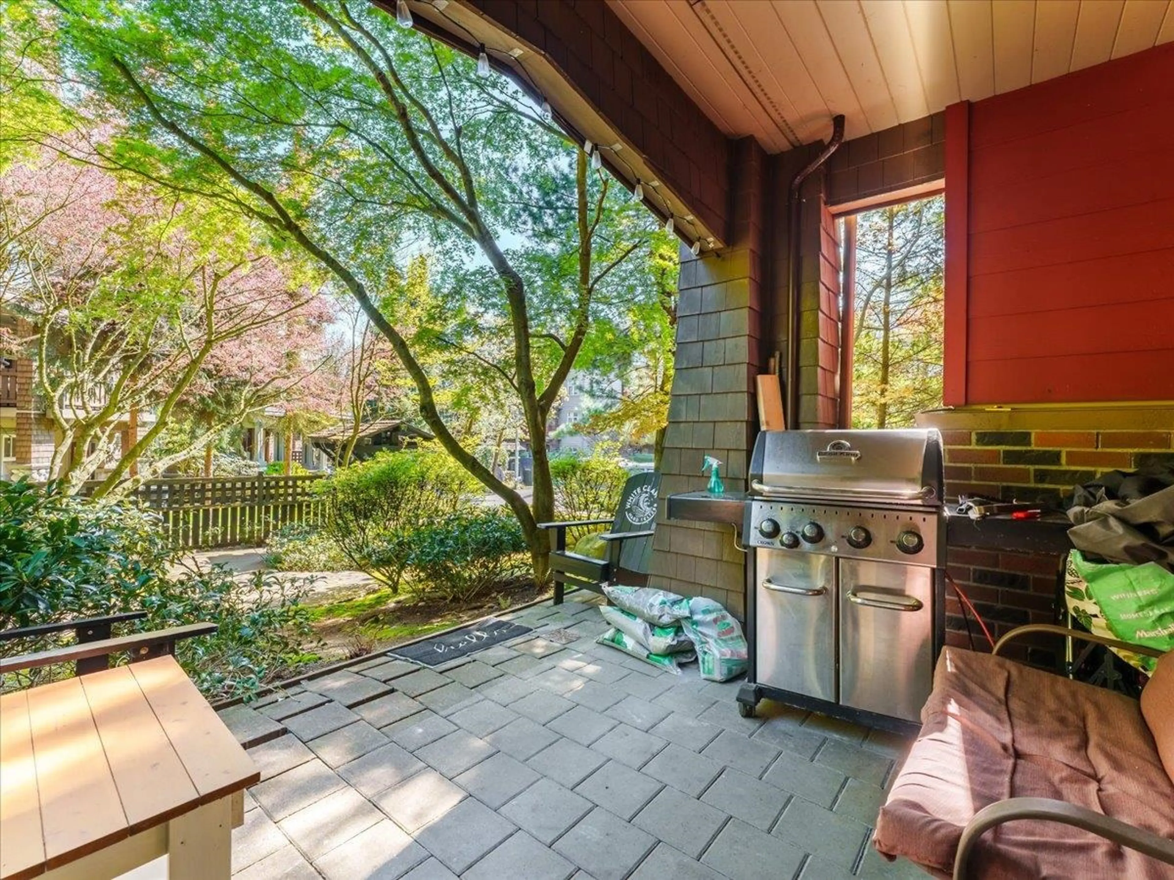 Property at #107 675 PARK CRESCENT, New Westminster, BC