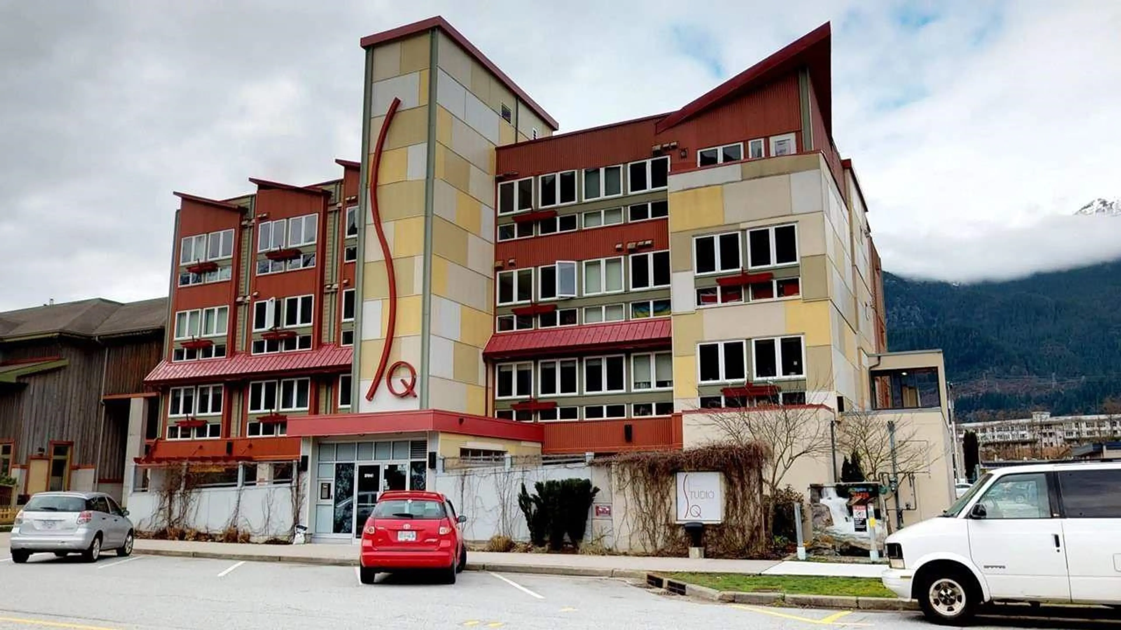 Property at #302 37841 CLEVELAND AVENUE, Squamish, BC