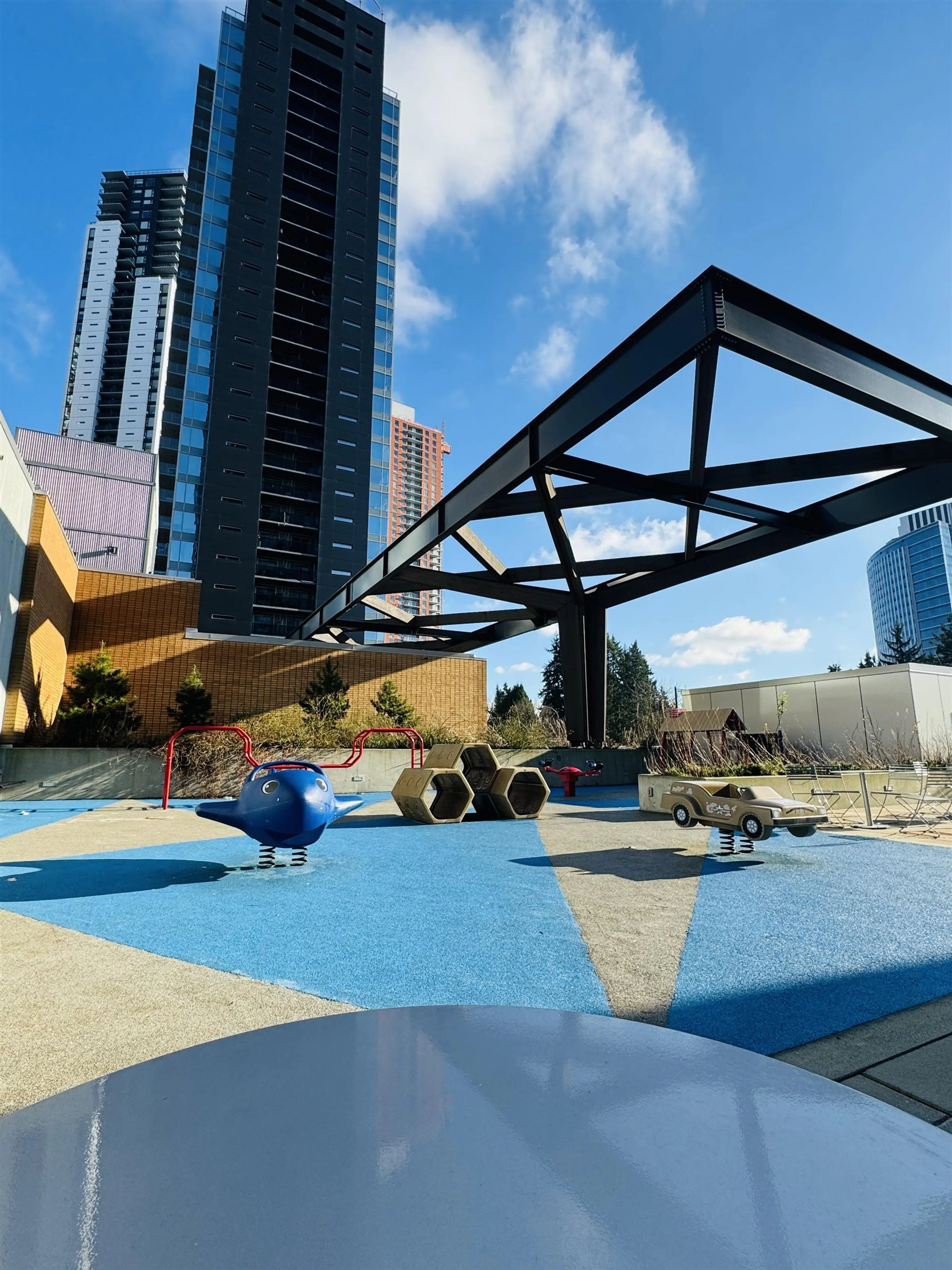 Property at #3102 13615 FRASER HIGHWAY, Surrey, BC