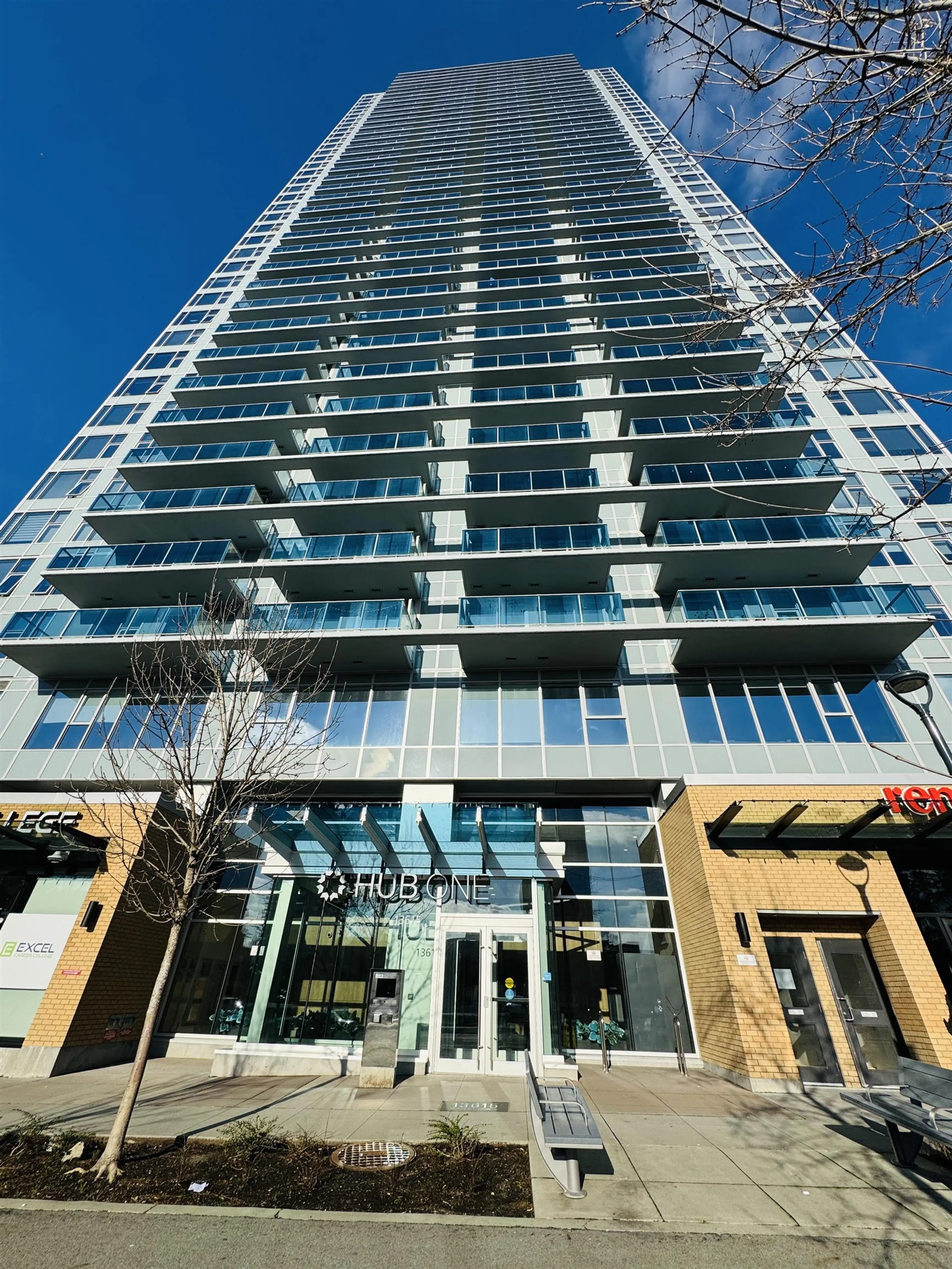 Property at #3102 13615 FRASER HIGHWAY, Surrey, BC