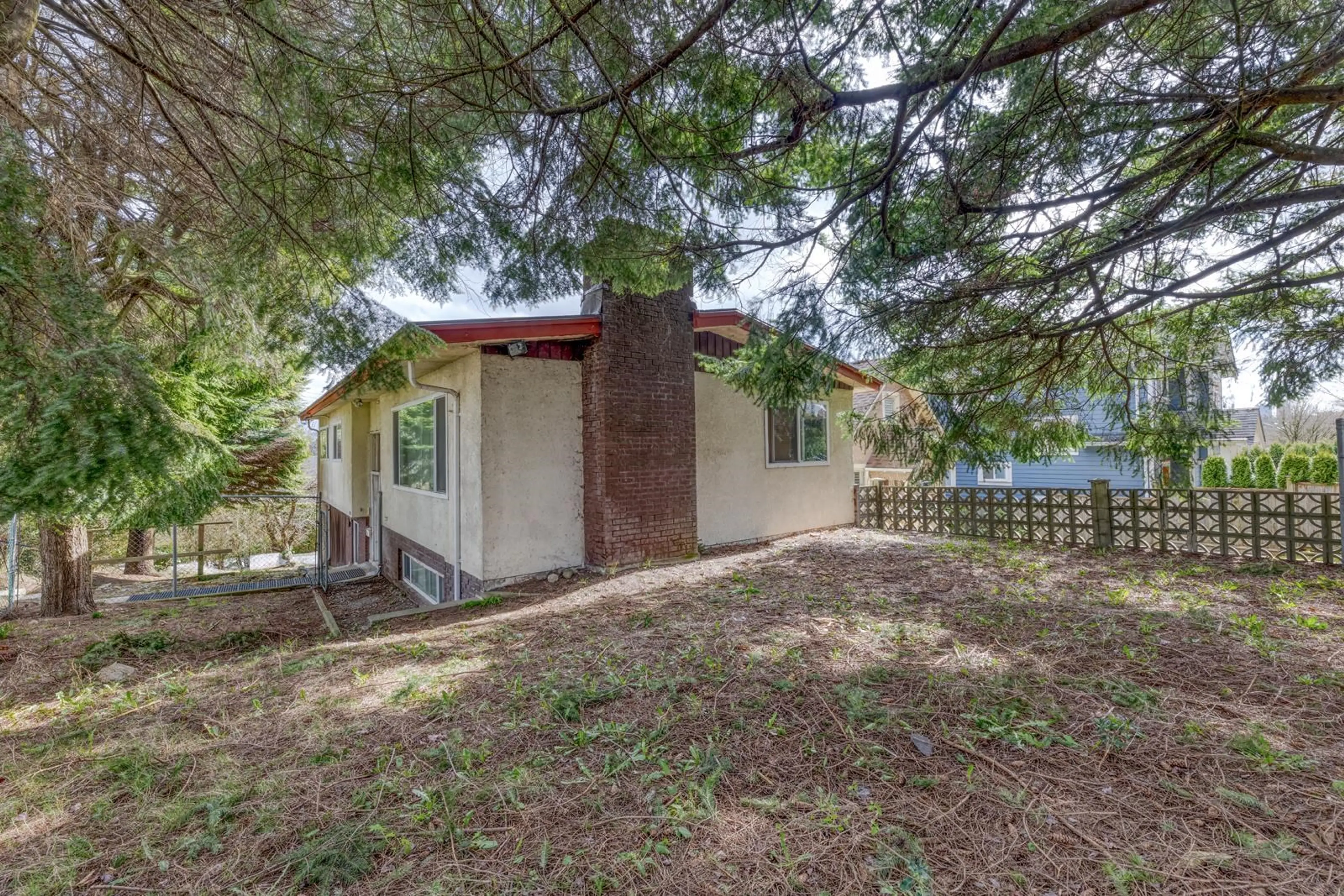 Property at 3302 E 5TH AVENUE, Vancouver, BC