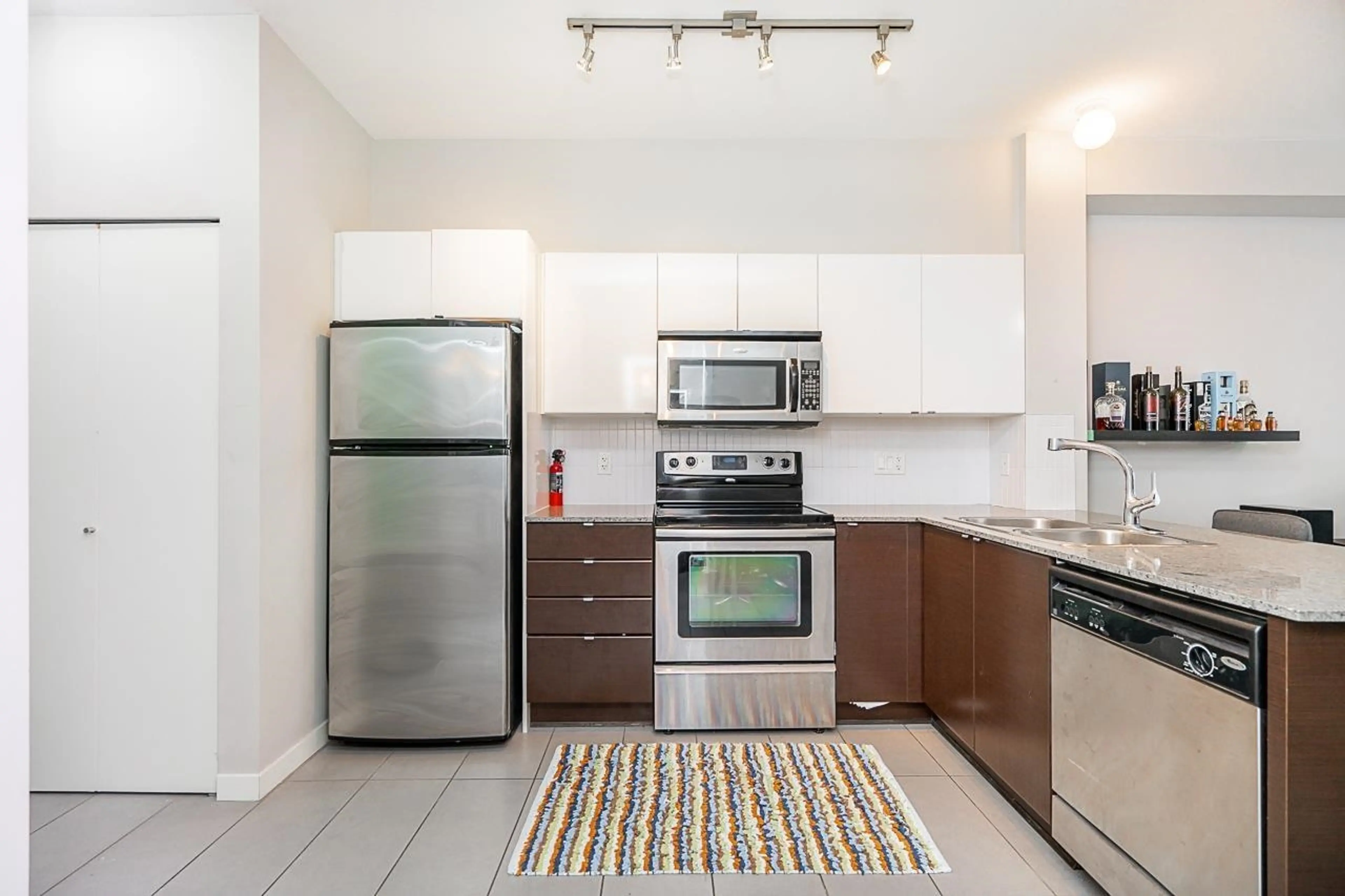 Property at #306 13733 107A AVENUE, Surrey, BC