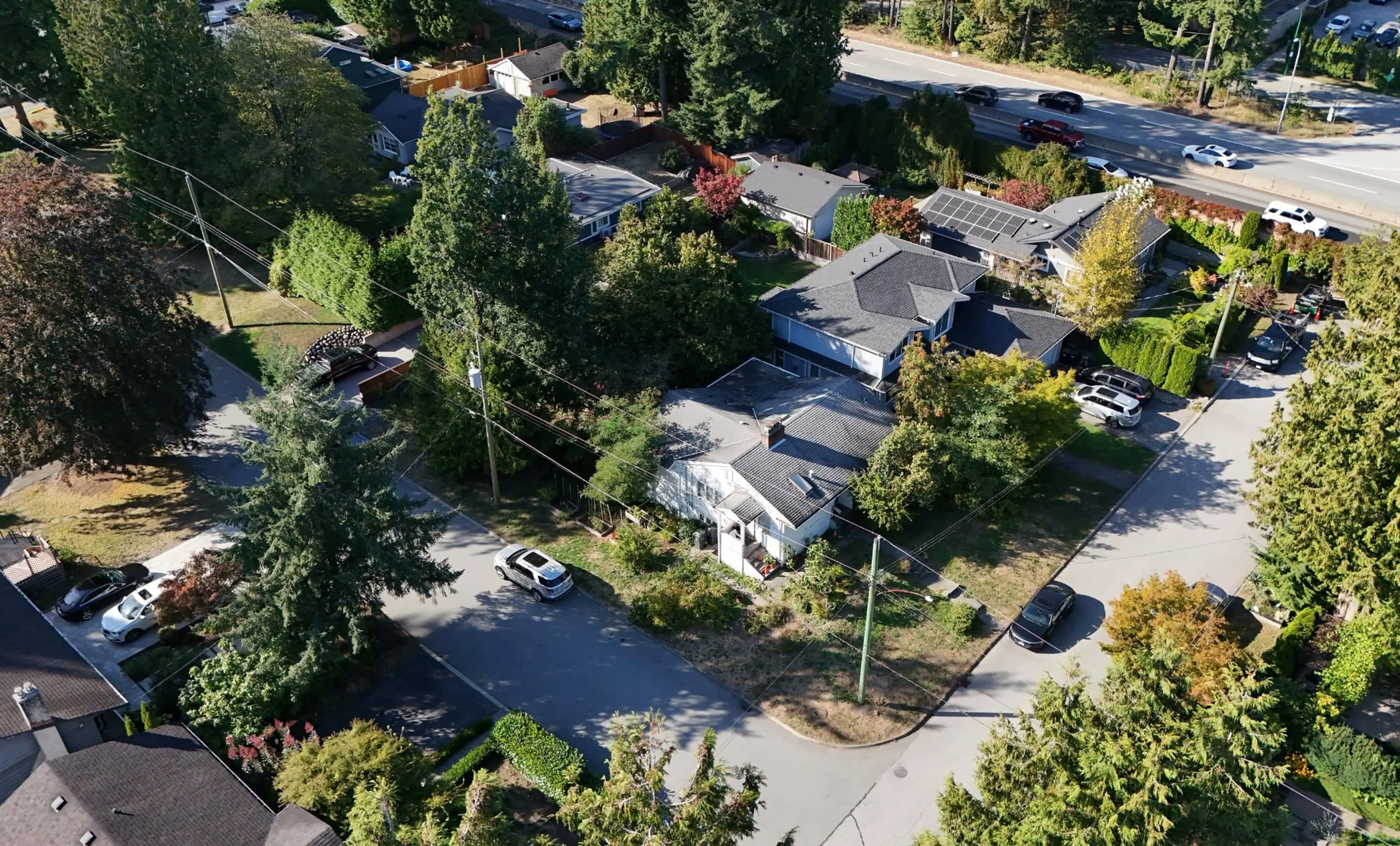 Property at 2405 LLOYD AVENUE, North Vancouver, BC