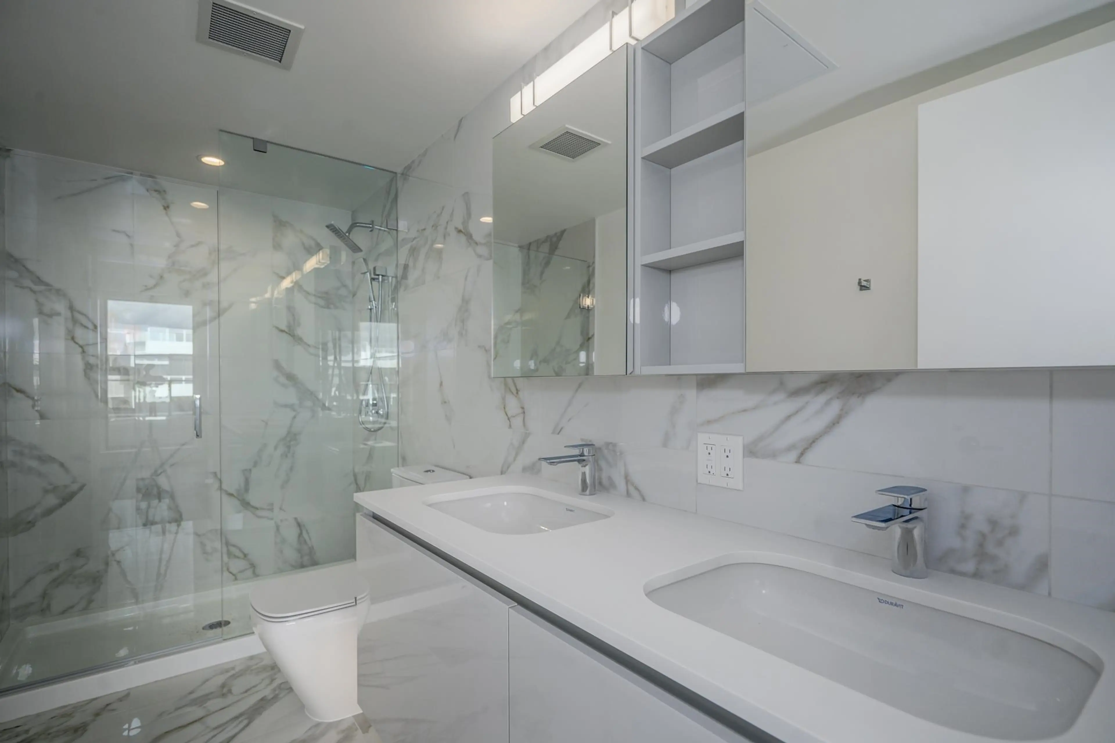 Property at #1805 5788 GILBERT ROAD, Richmond, BC