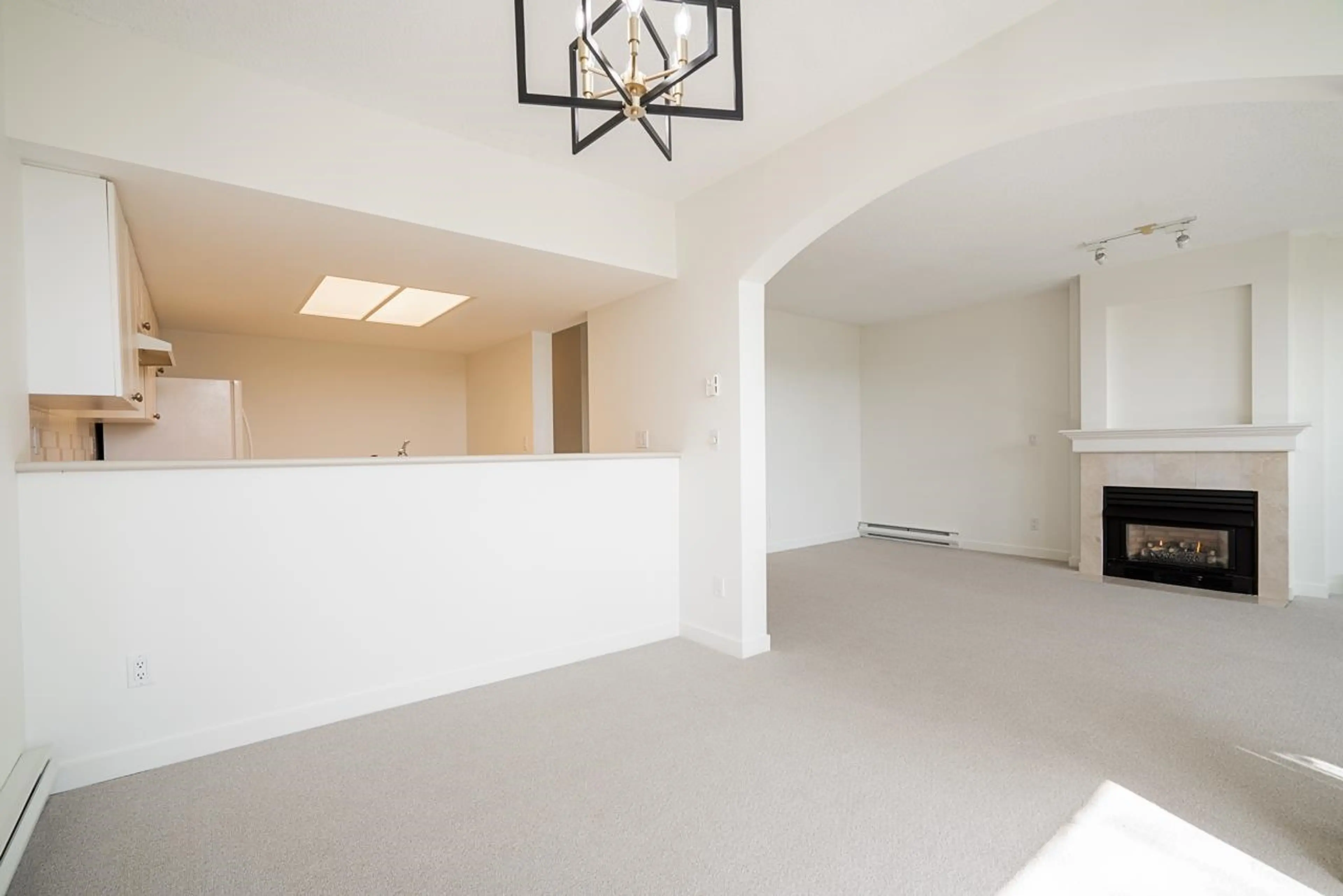 Property at #112 1785 MARTIN DRIVE, Surrey, BC