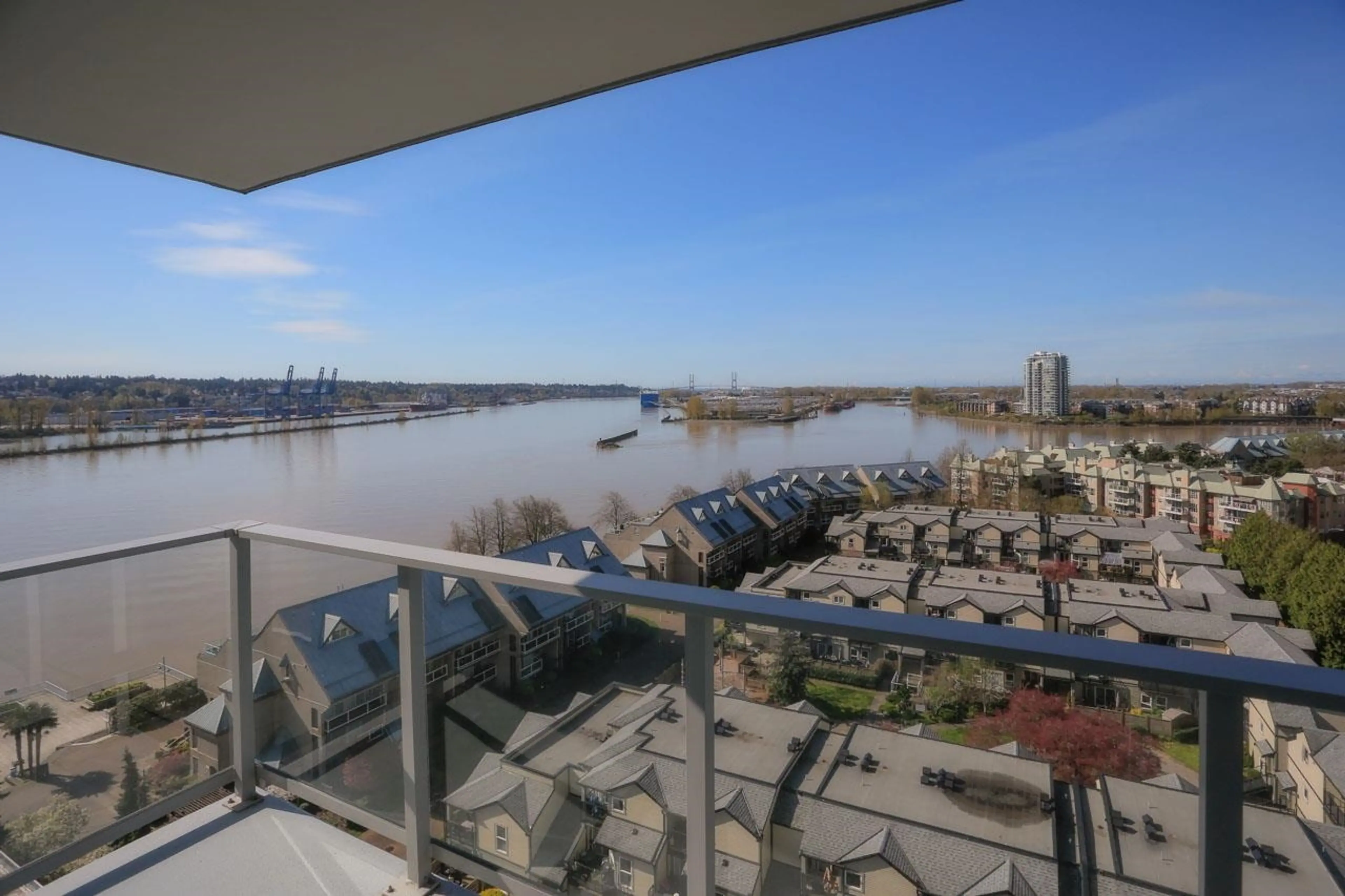 Property at #1211 988 QUAYSIDE DRIVE, New Westminster, BC