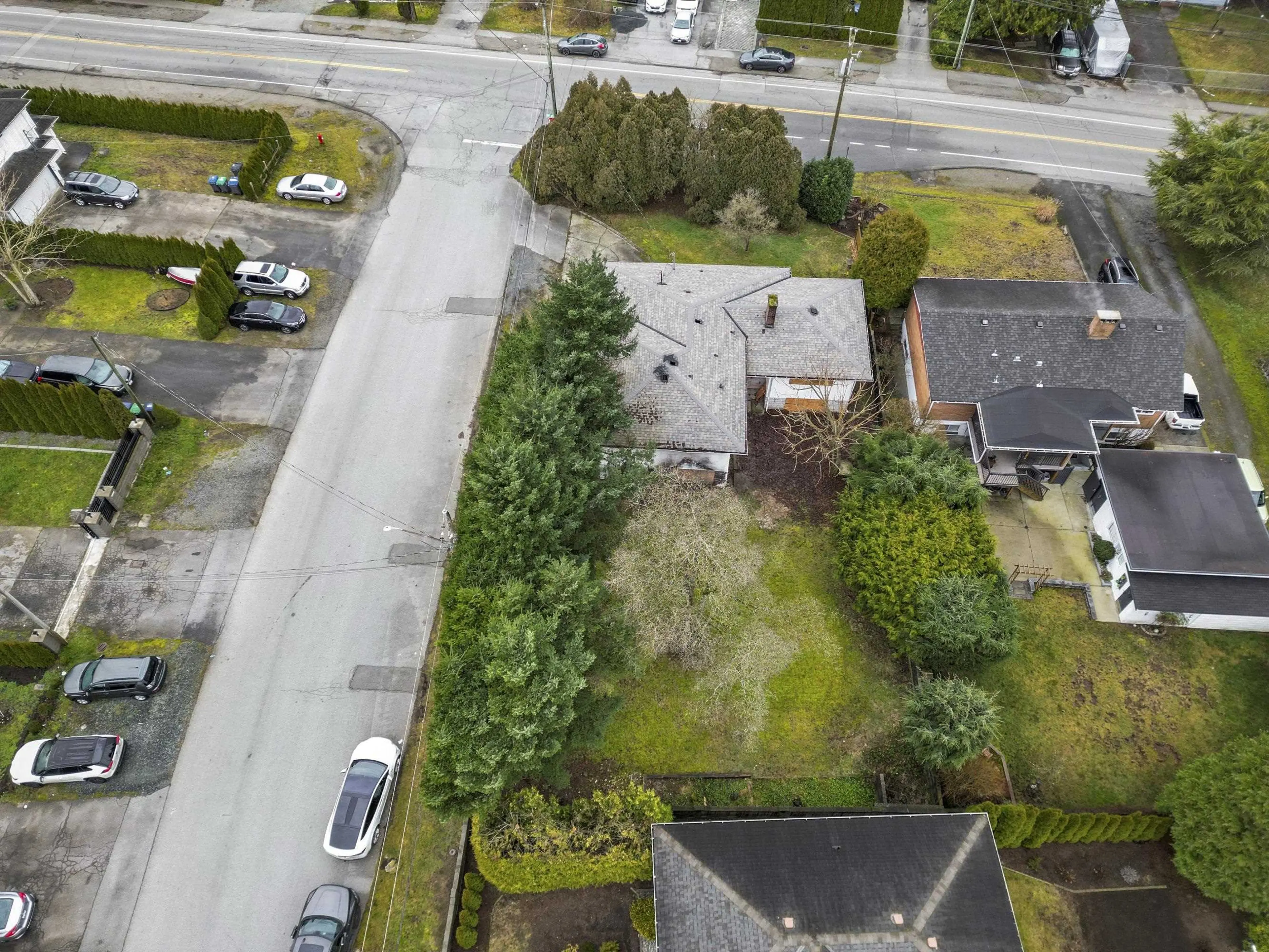 Property at 14200 GROSVENOR ROAD, Surrey, BC