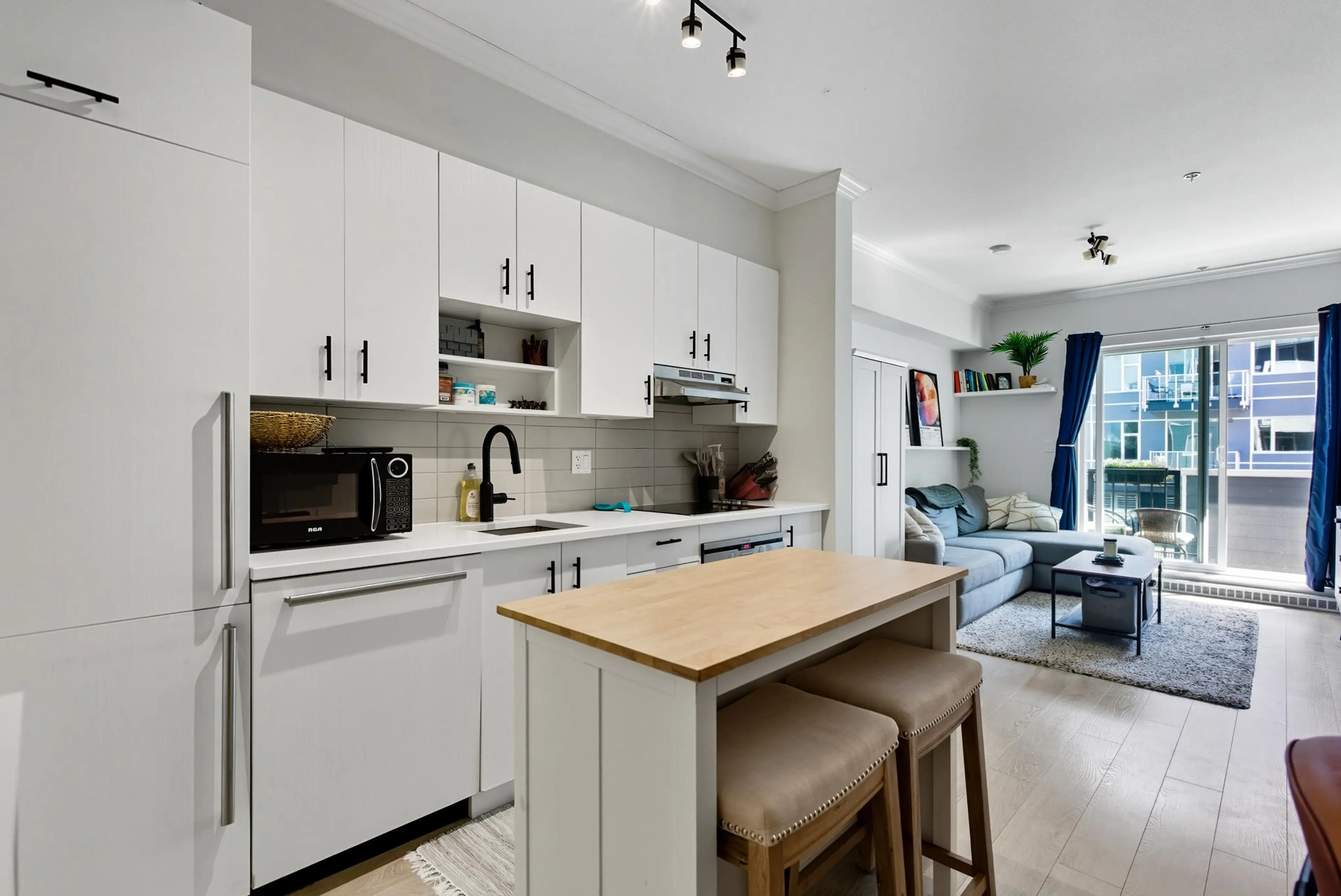 Property at #209 13678 GROSVENOR ROAD, Surrey, BC