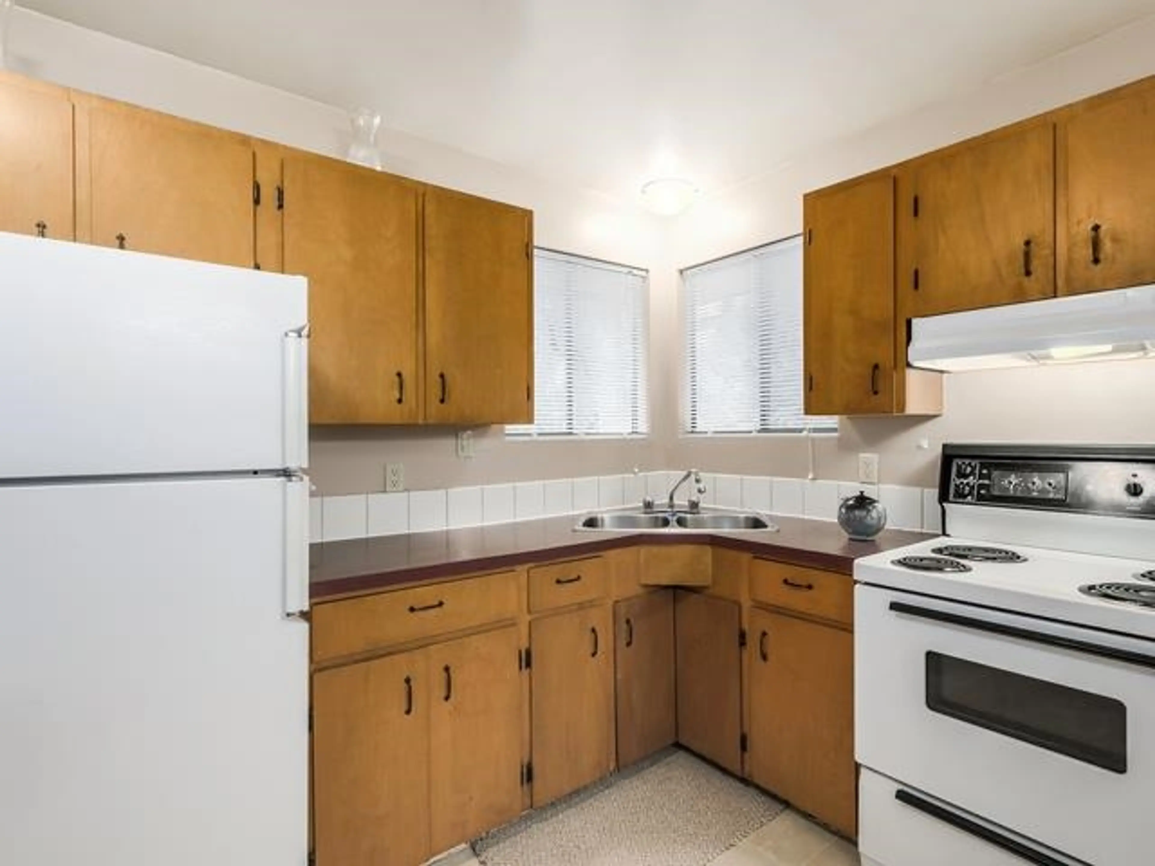 Property at 3360 HENRY STREET, Port Moody, BC