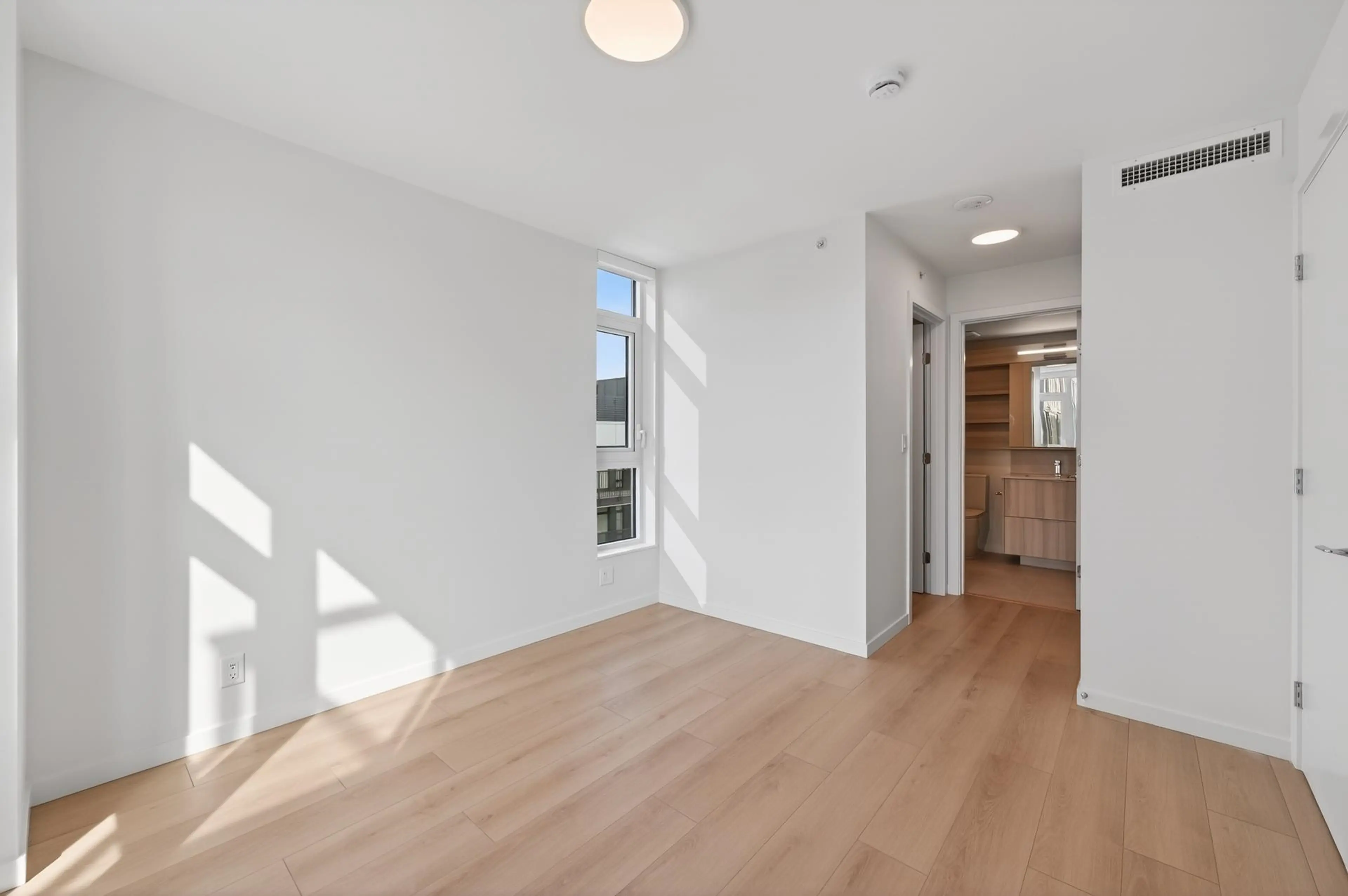 Property at #606 311 ALDERSON AVENUE, Coquitlam, BC