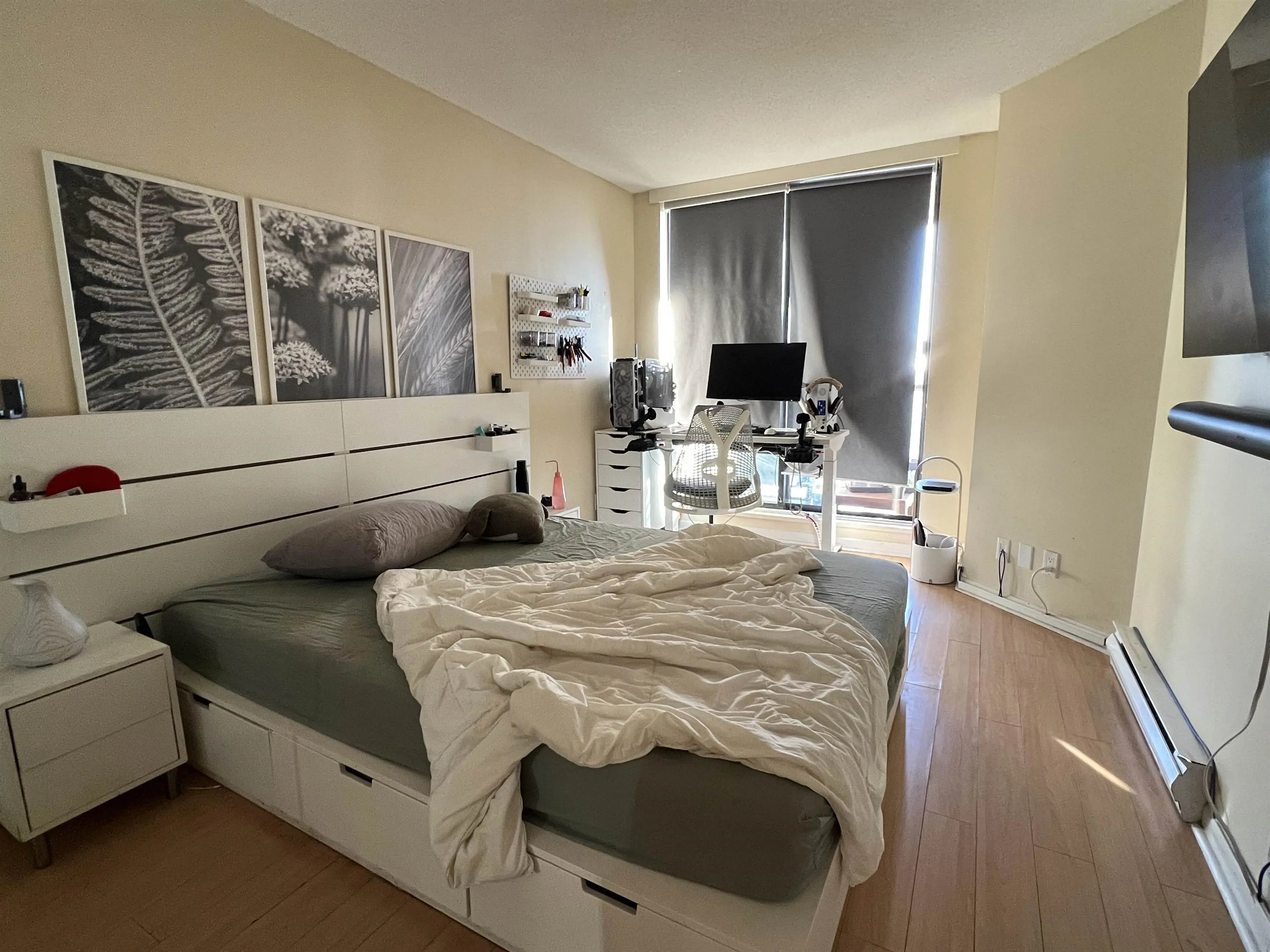 Property at #1307 8180 GRANVILLE AVENUE, Richmond, BC