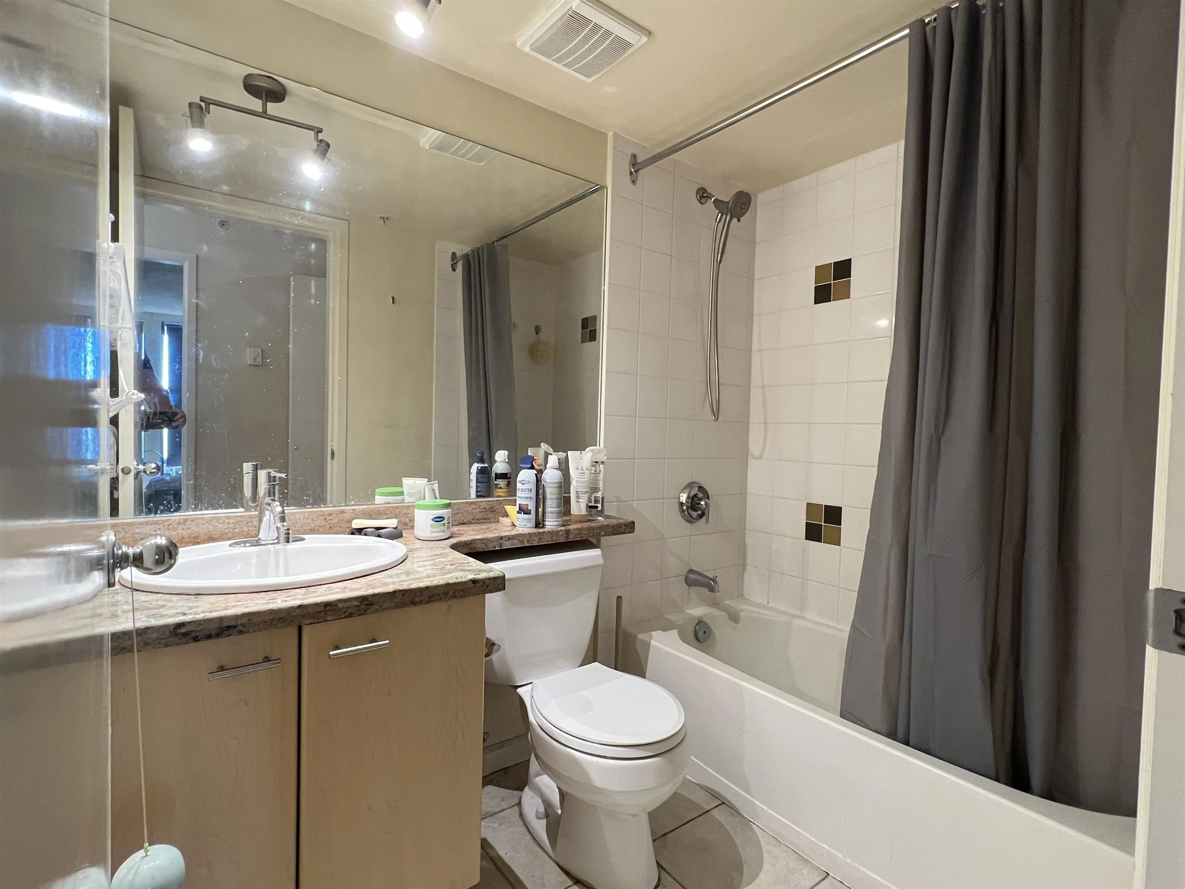 Property at #1307 8180 GRANVILLE AVENUE, Richmond, BC