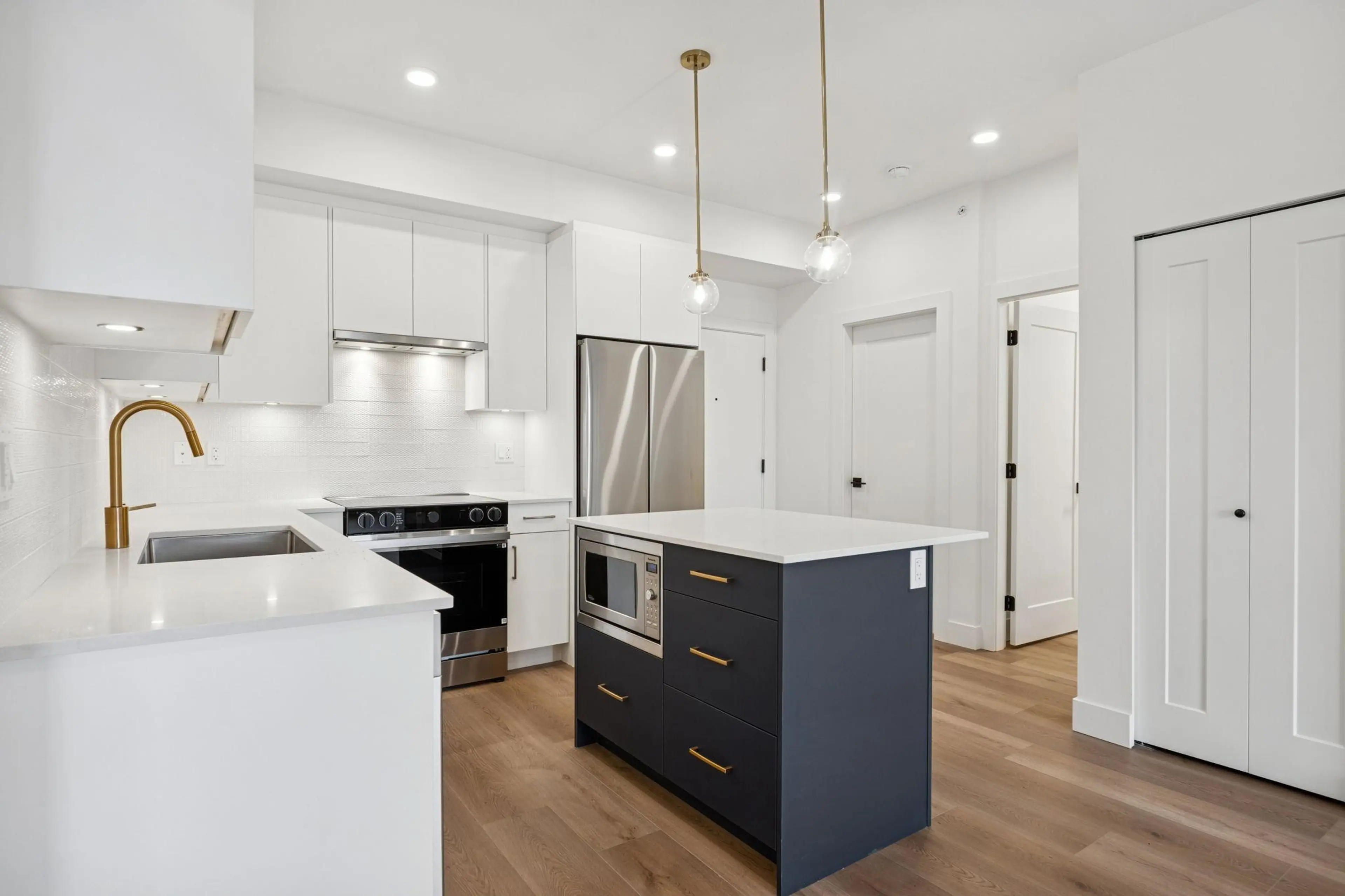 Property at #414 20286 72B AVENUE, Langley, BC