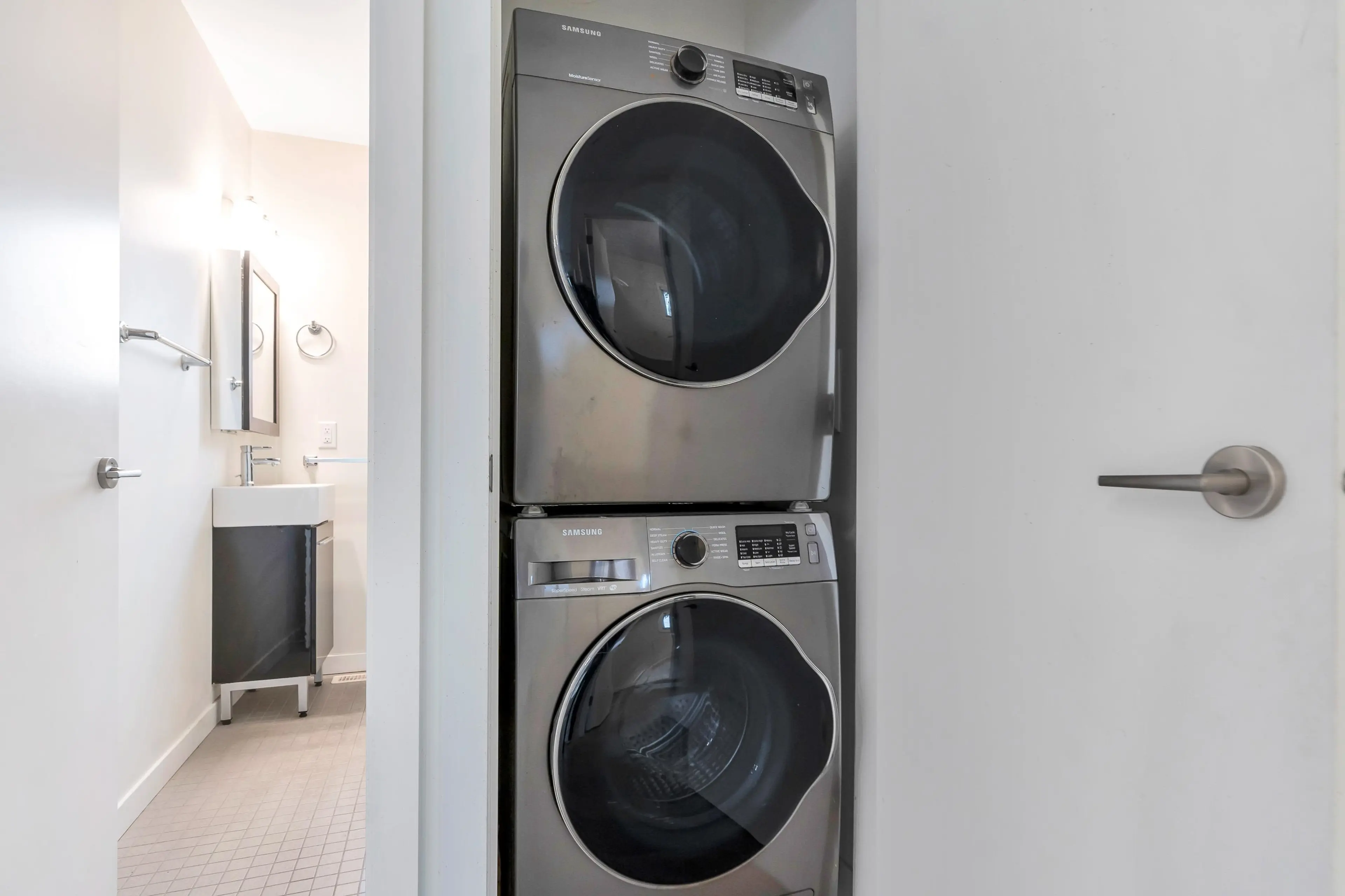 Property at 2052 E 41ST AVENUE, Vancouver, BC