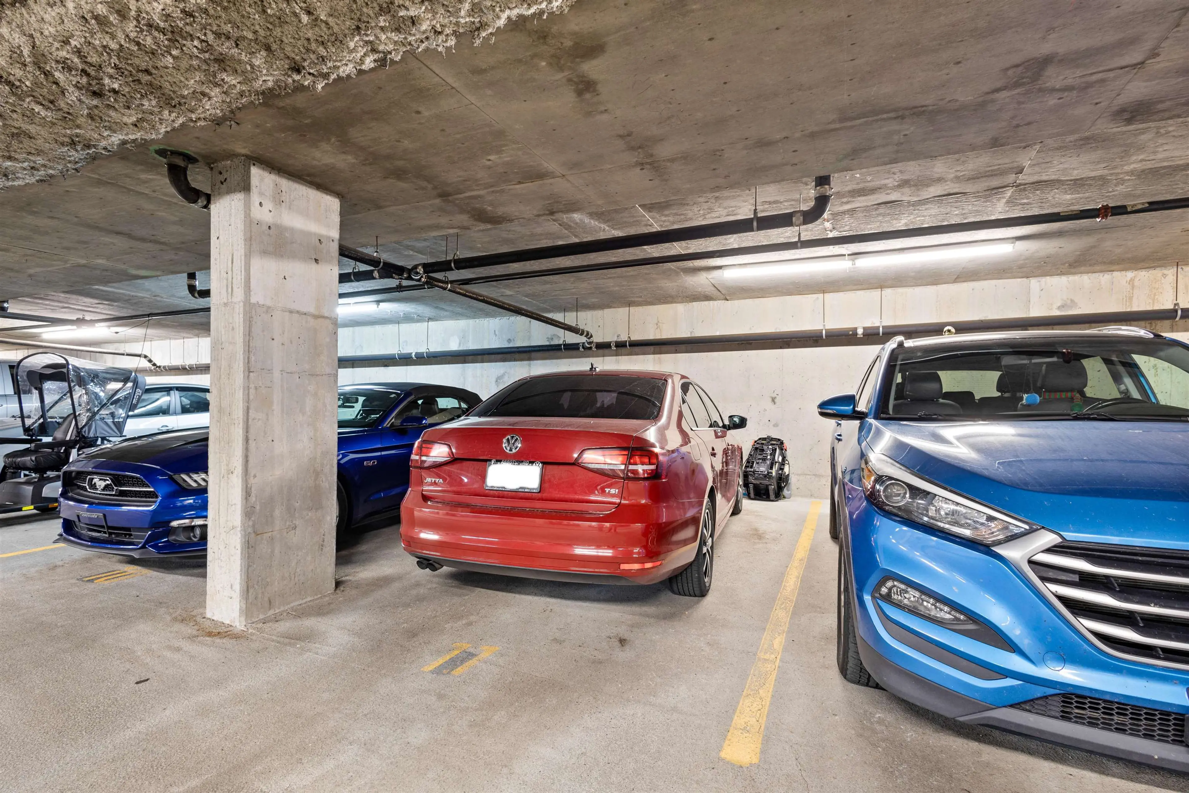 Property at #206 2526 LAKEVIEW CRESCENT, Abbotsford, BC