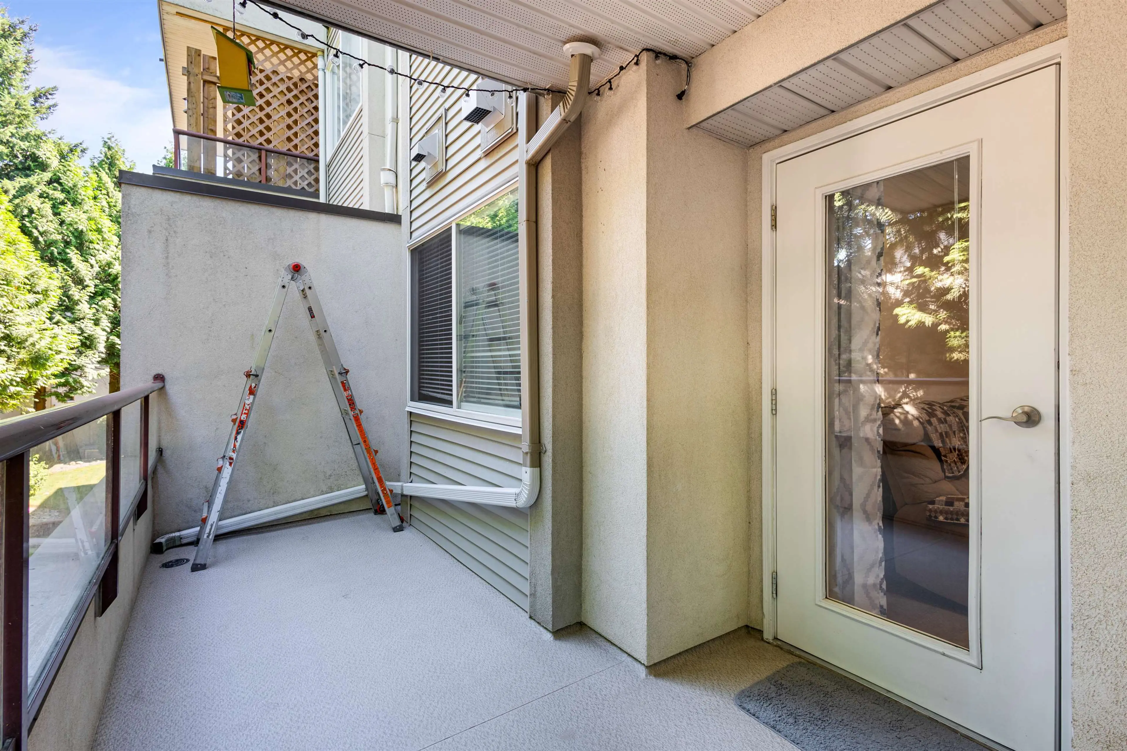 Property at #206 2526 LAKEVIEW CRESCENT, Abbotsford, BC