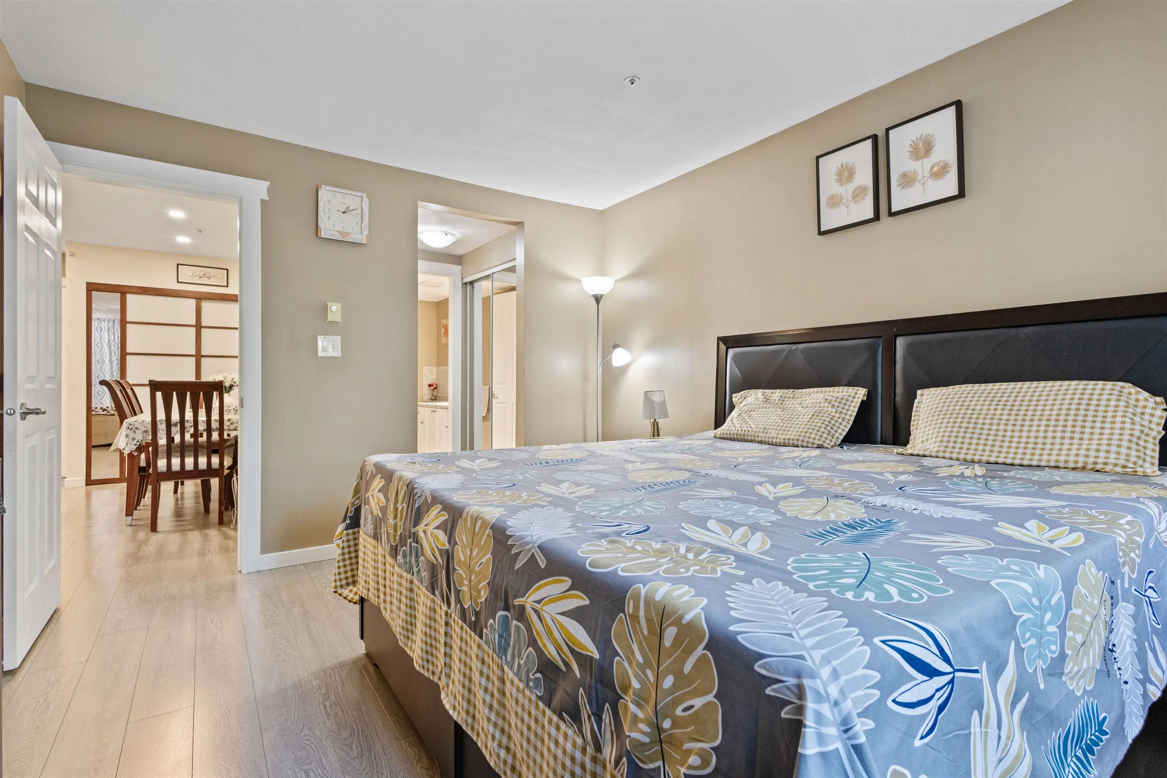 Property at #206 2526 LAKEVIEW CRESCENT, Abbotsford, BC