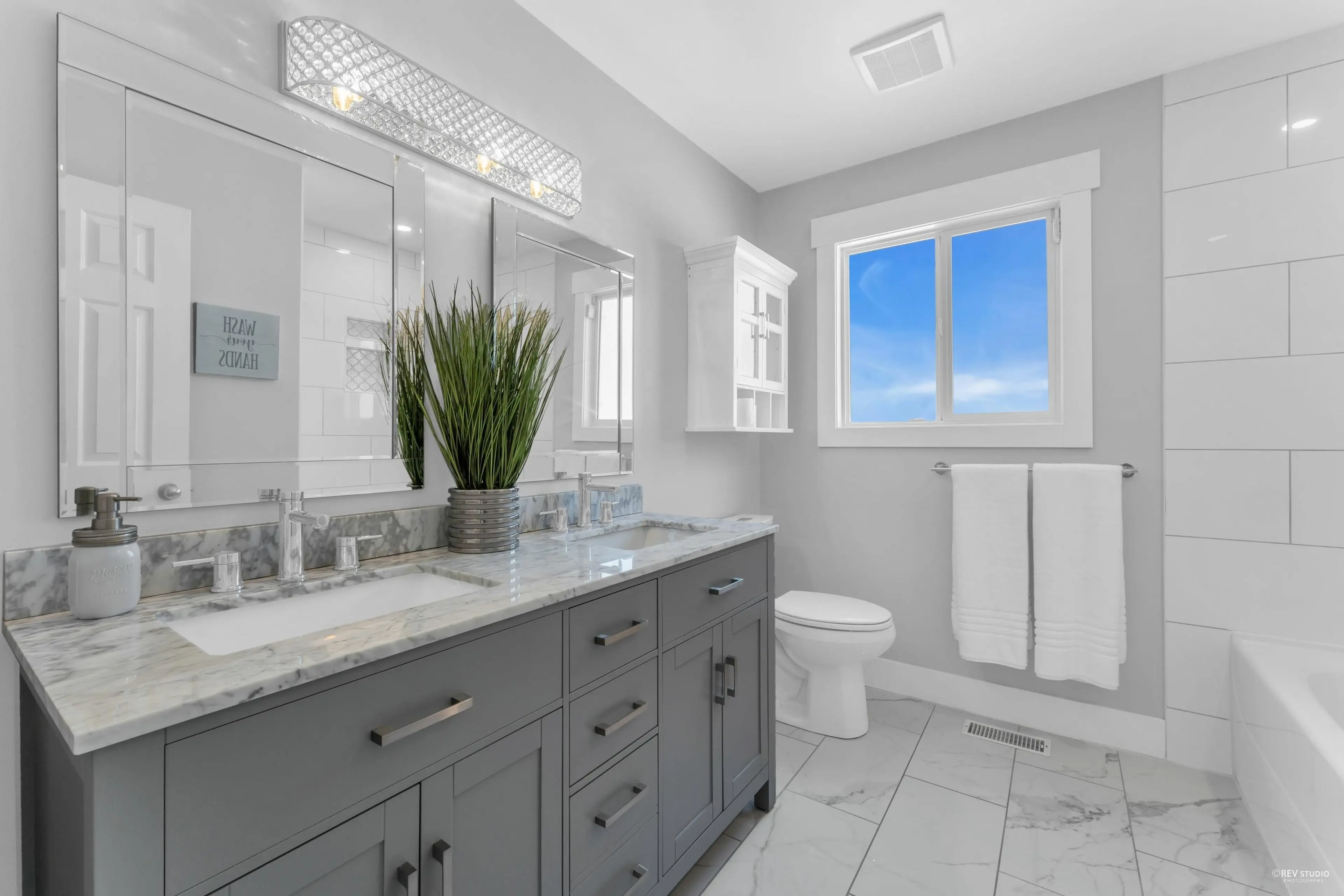 Property at 34860 GLENEAGLES PLACE, Abbotsford, BC