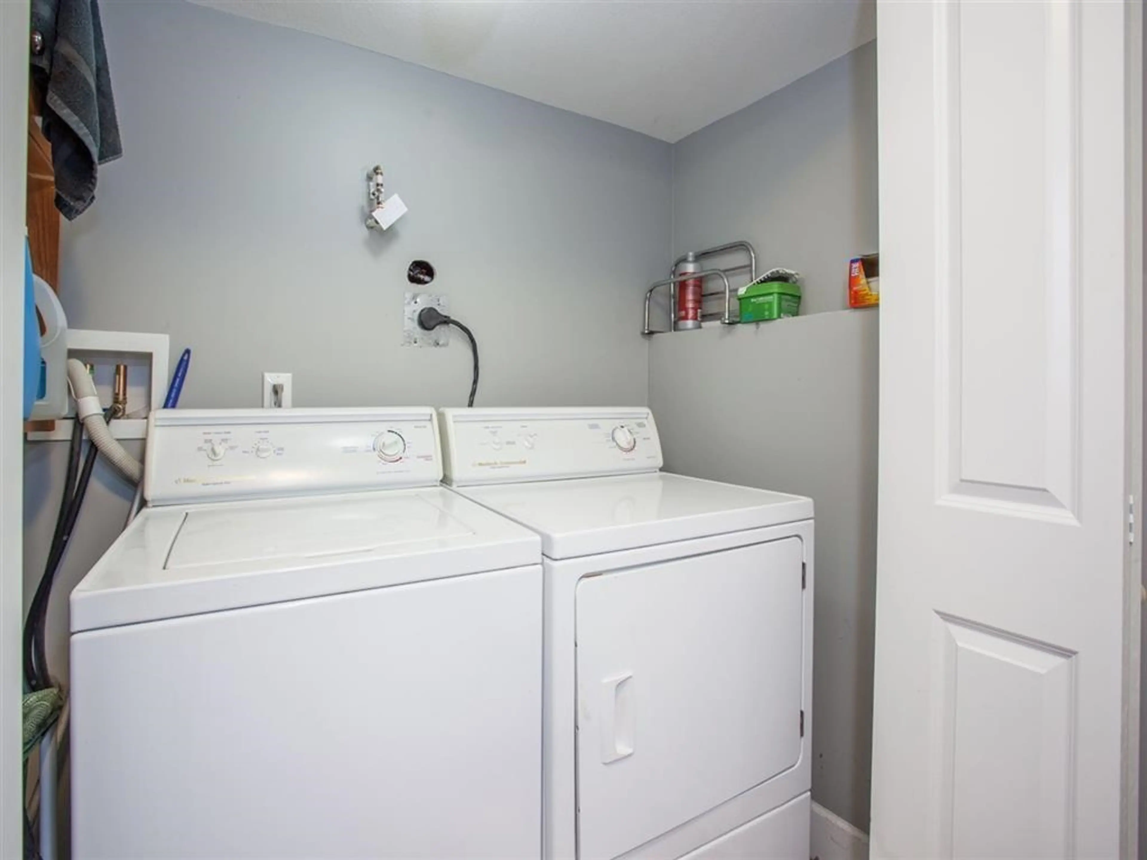 Property at 32202 HILLCREST AVENUE, Abbotsford, BC