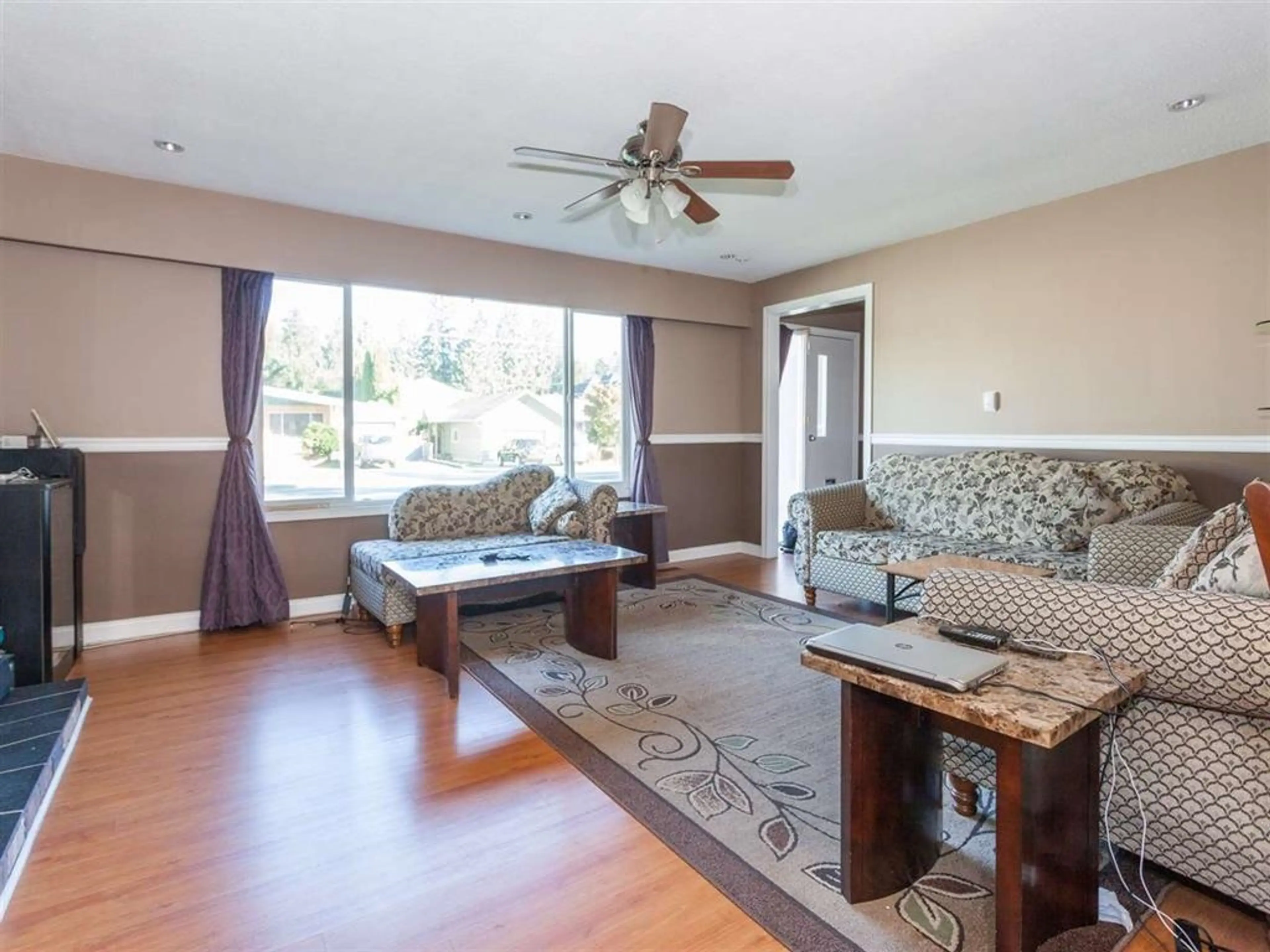 Property at 32202 HILLCREST AVENUE, Abbotsford, BC