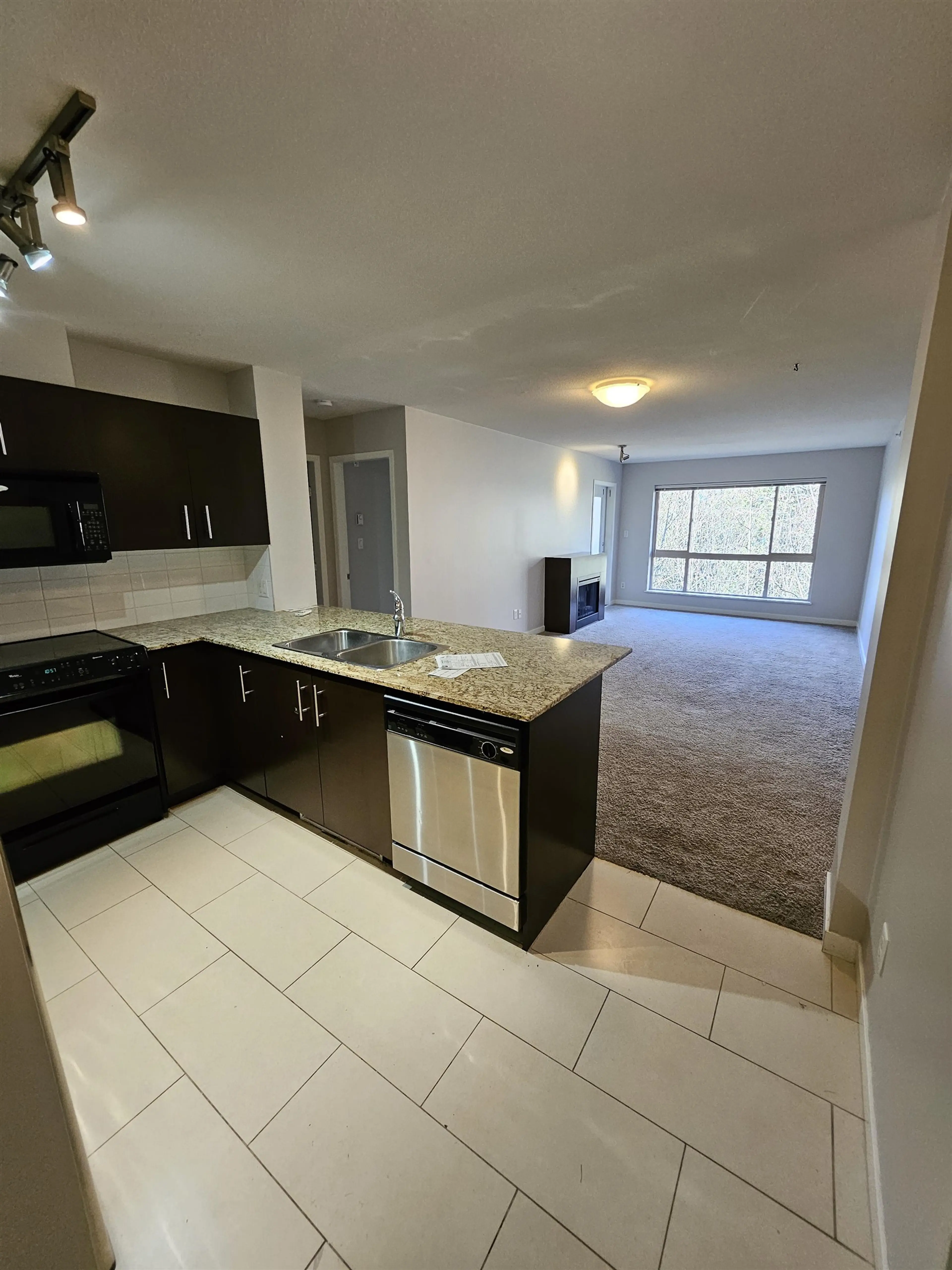 Property at #409 11665 HANEY BYPASS, Maple Ridge, BC