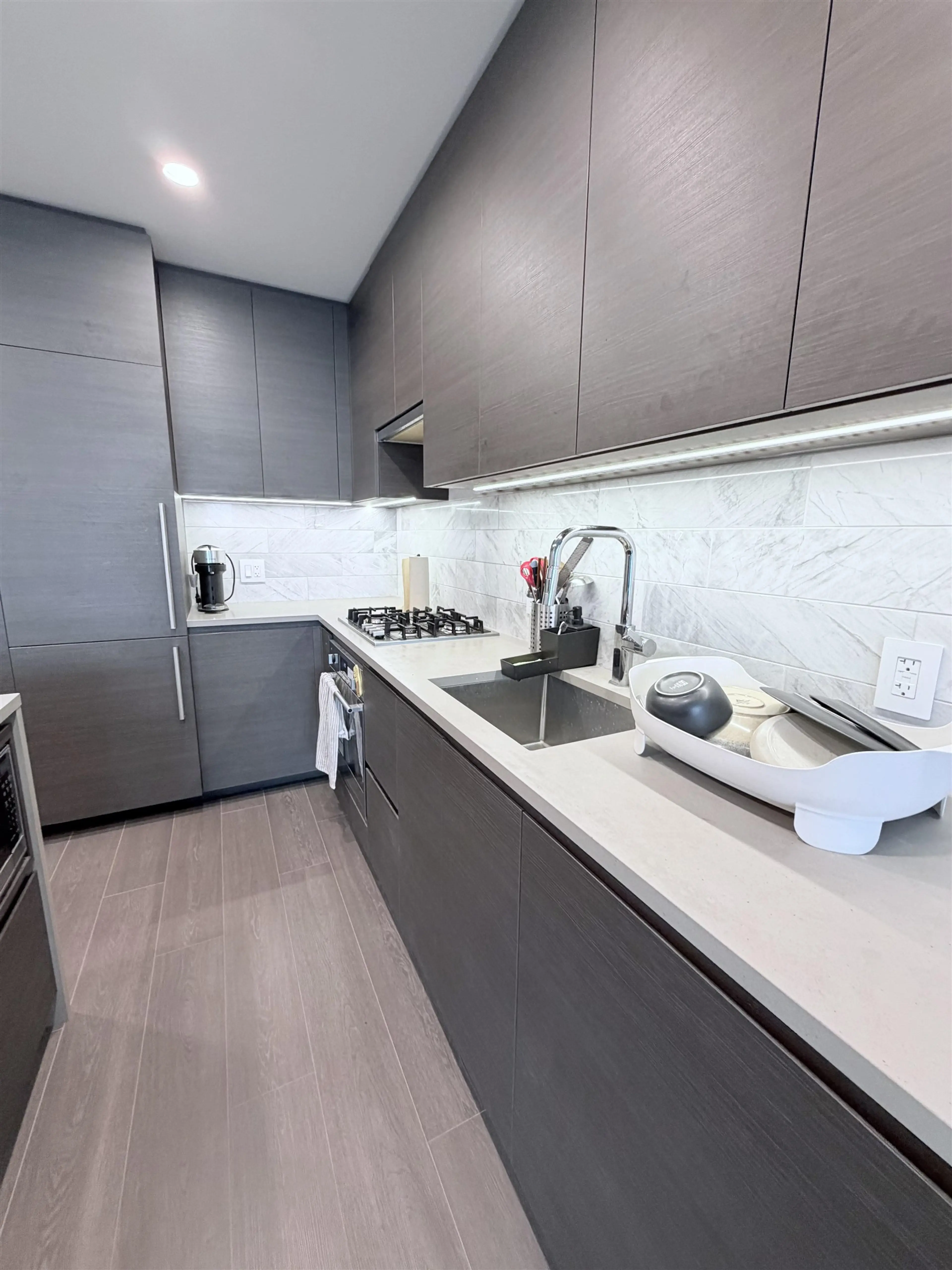 Property at #2803 2108 GILMORE AVENUE, Burnaby, BC