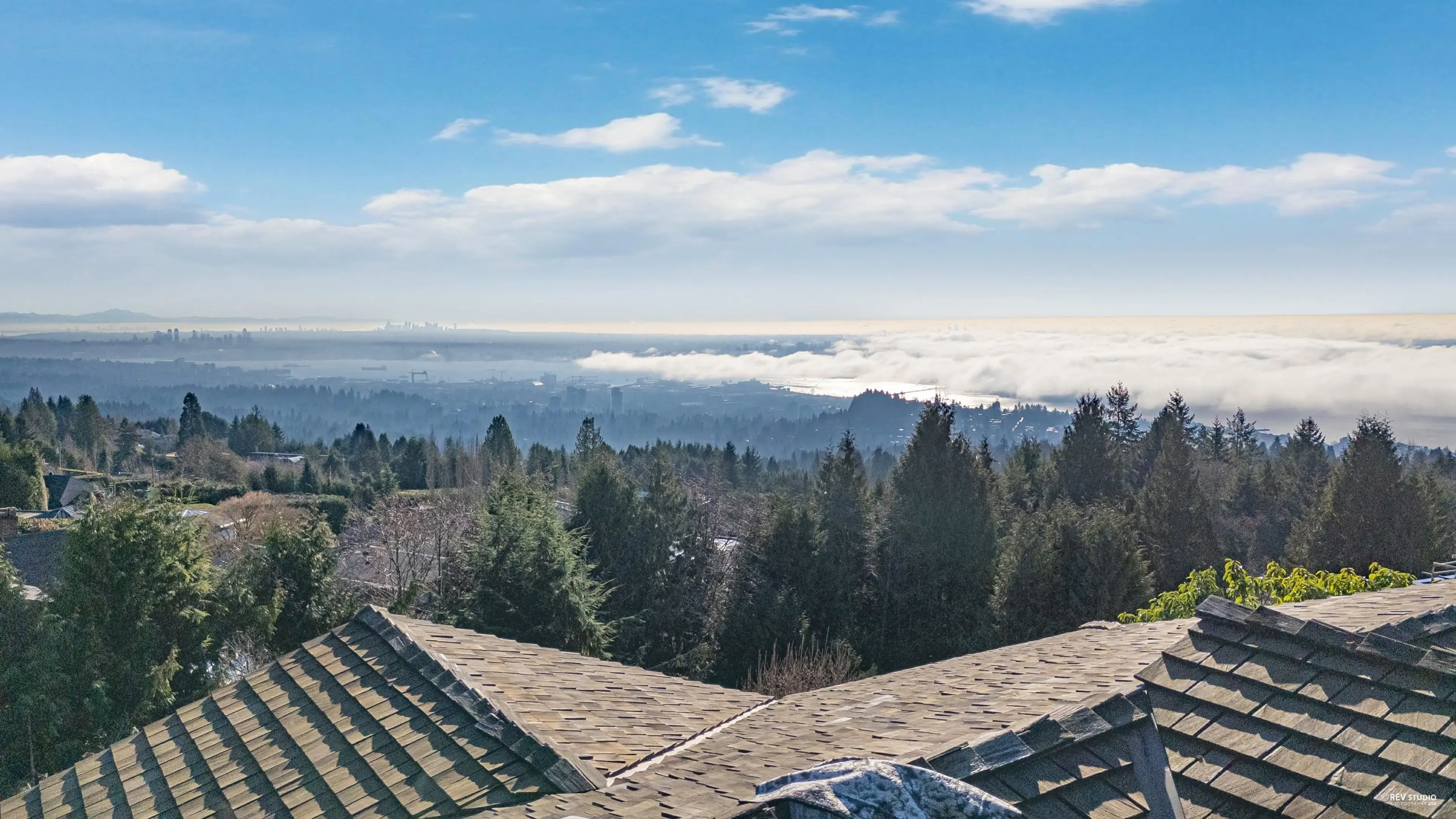 Property at 1318 CRESTWELL ROAD, West Vancouver, BC