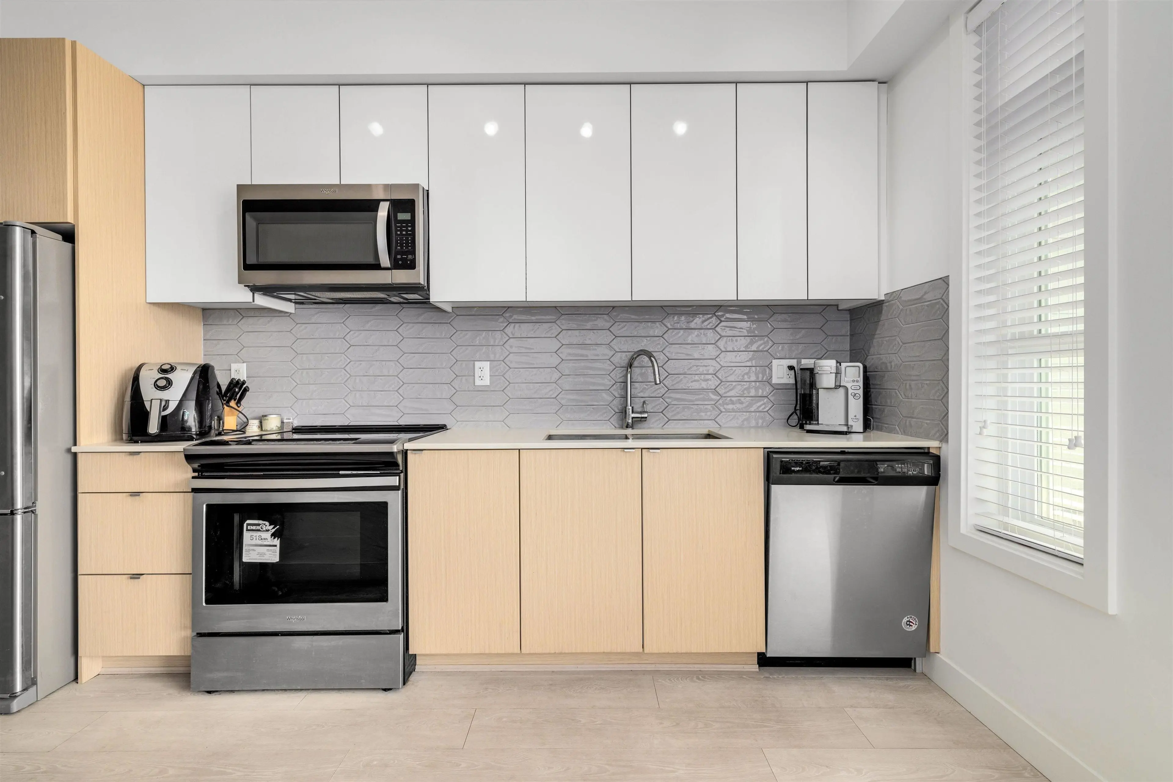 Property at #303 19567 64TH AVENUE, Surrey, BC