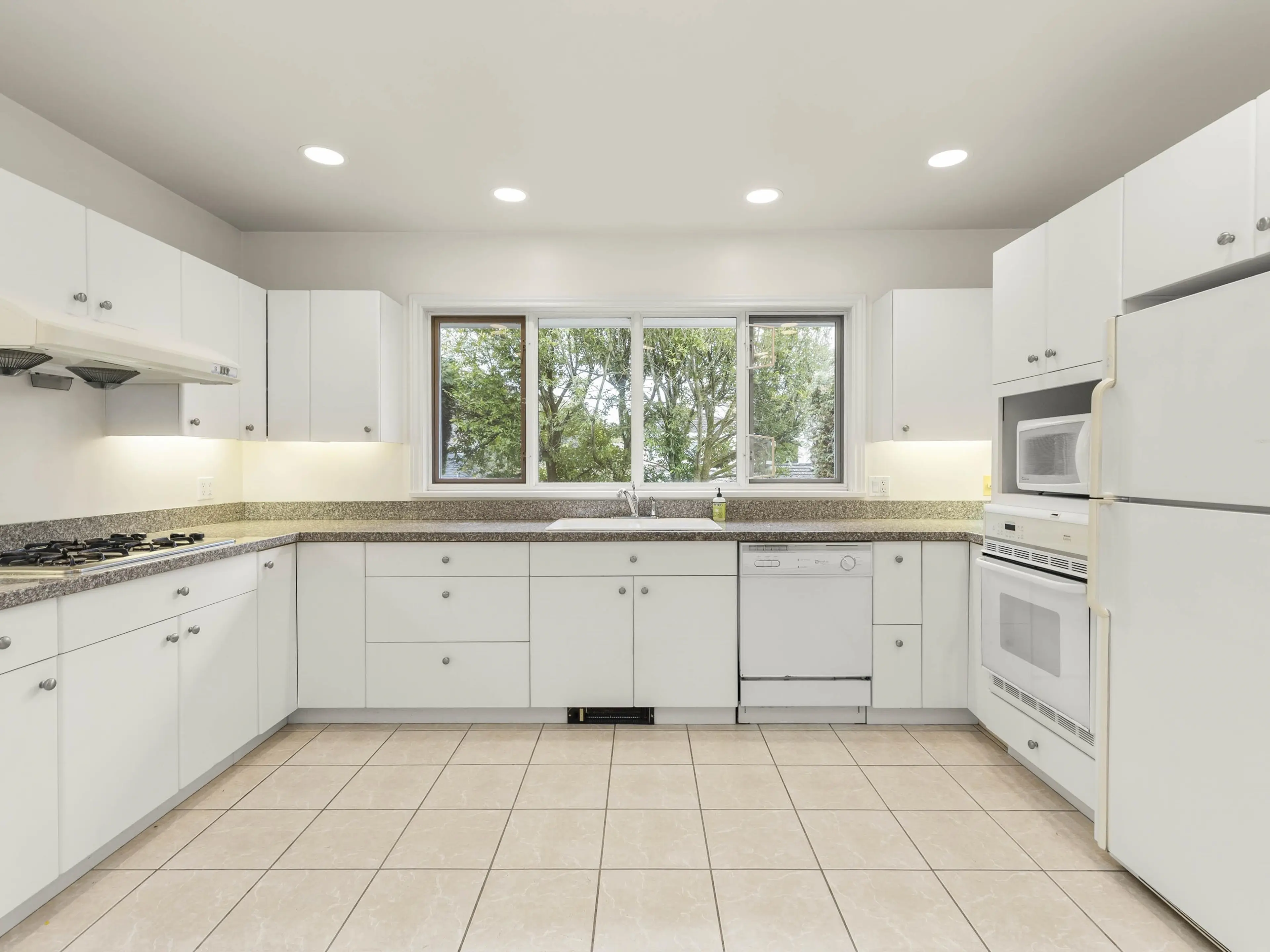 Property at 1270 W 46TH AVENUE, Vancouver, BC